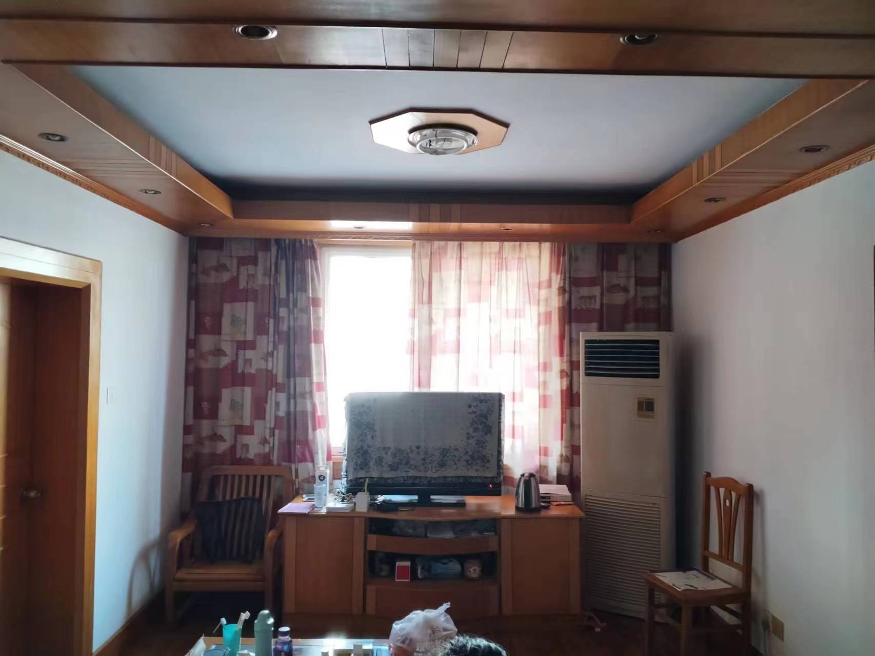 外滩小区 3室1厅1卫 96.00m²