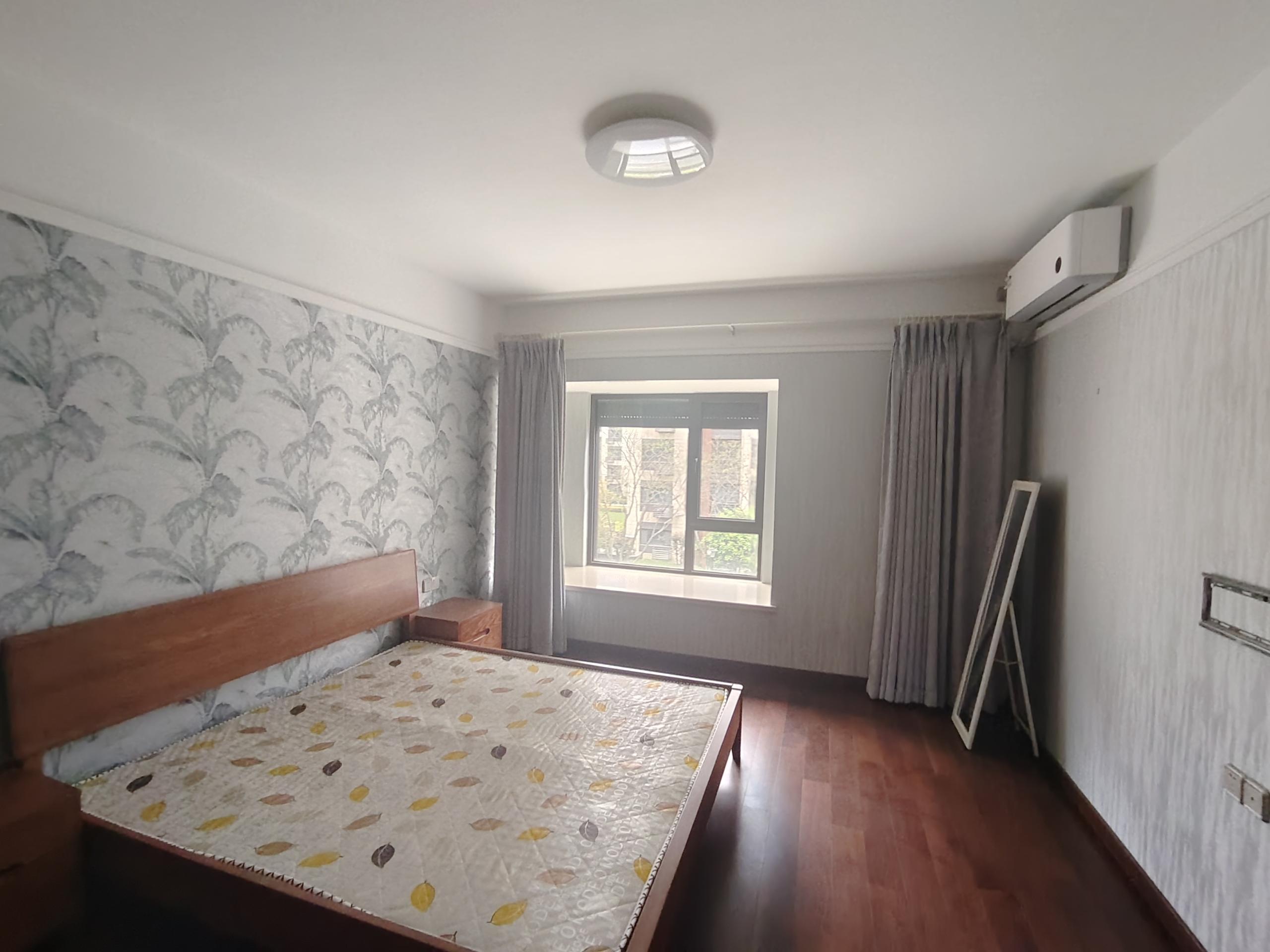 万科白鹭郡 3室2厅2卫 120m&sup2;