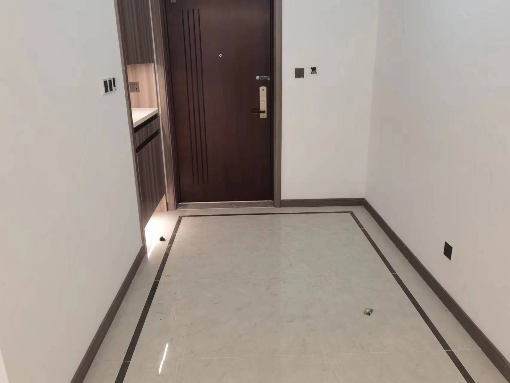世茂云锦（九龙庭广场） 3室2厅1卫 90m²