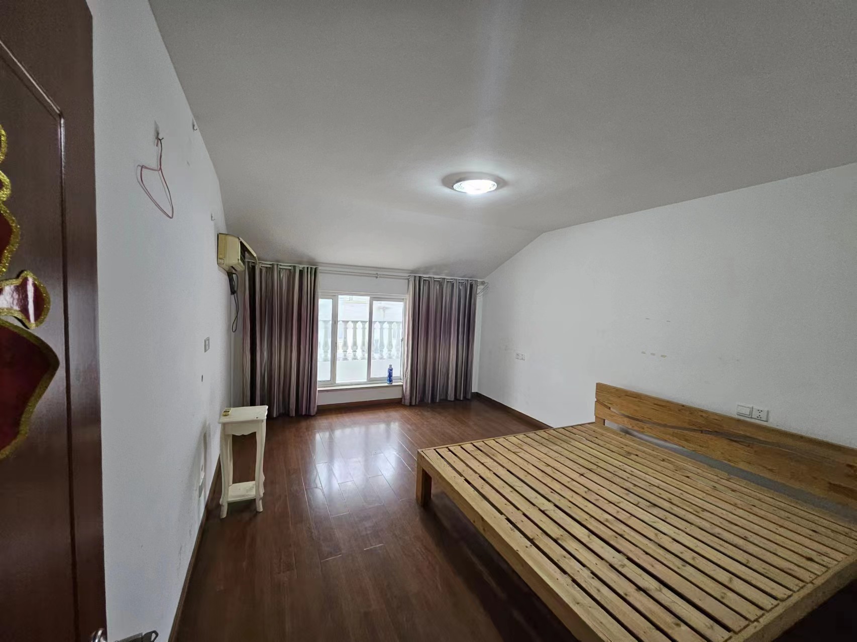 世纪新城 3室2厅1卫 113m&sup2;