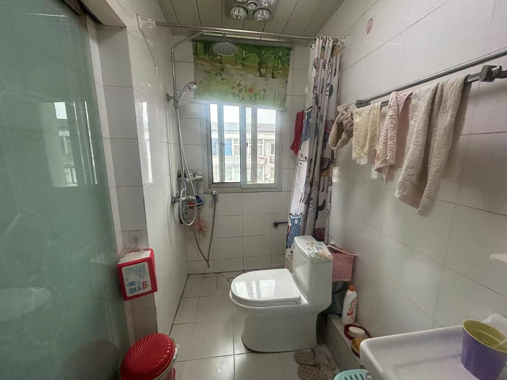 万象西园 2室1厅1卫 65m²