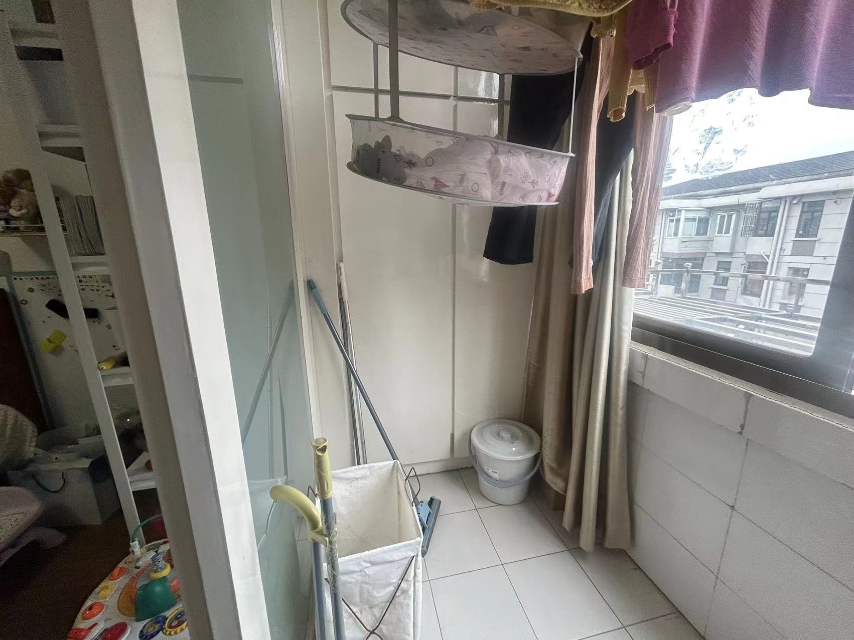 万象西园 2室1厅1卫 65m²