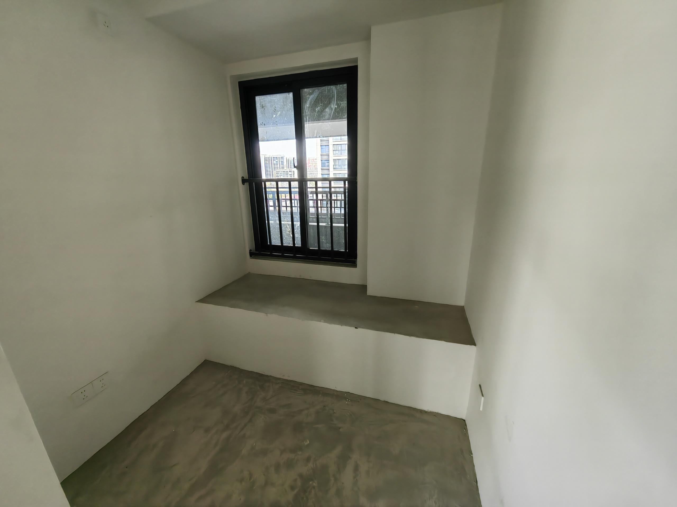 东时区 3室1厅1卫 89m&sup2;
