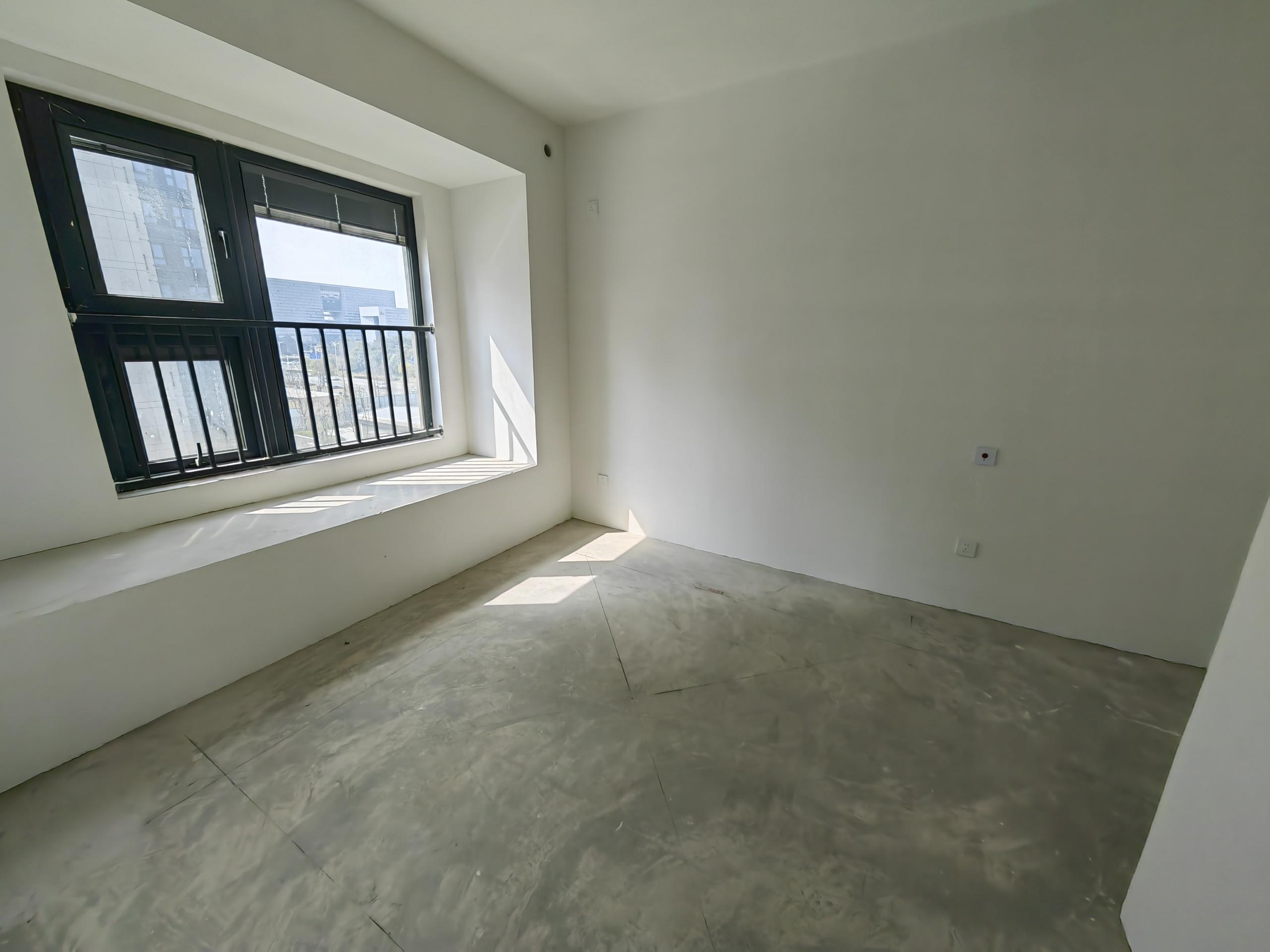 东时区 3室1厅1卫 89m&sup2;