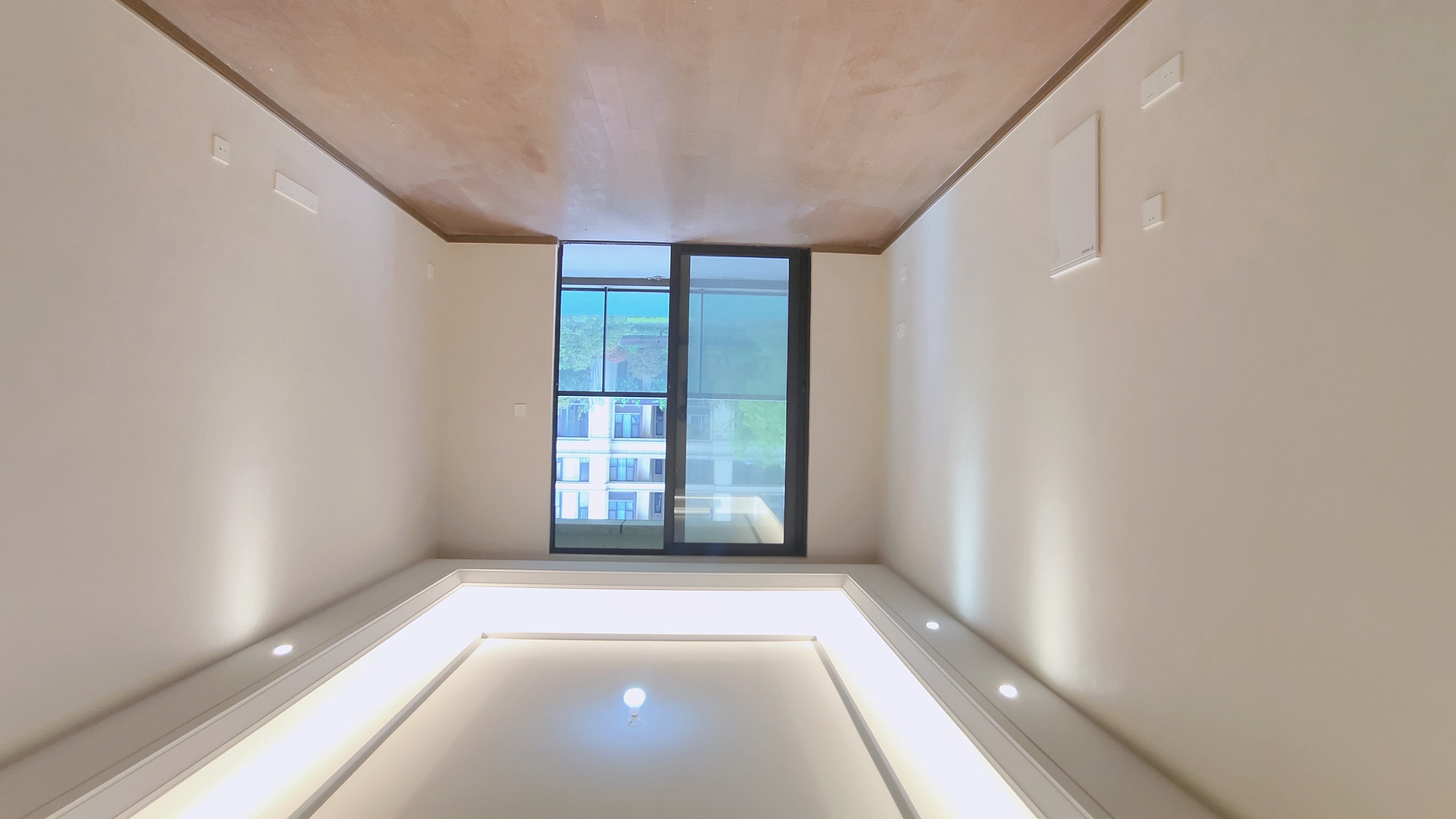 绿城沁园 3室2厅1卫 95.00m²