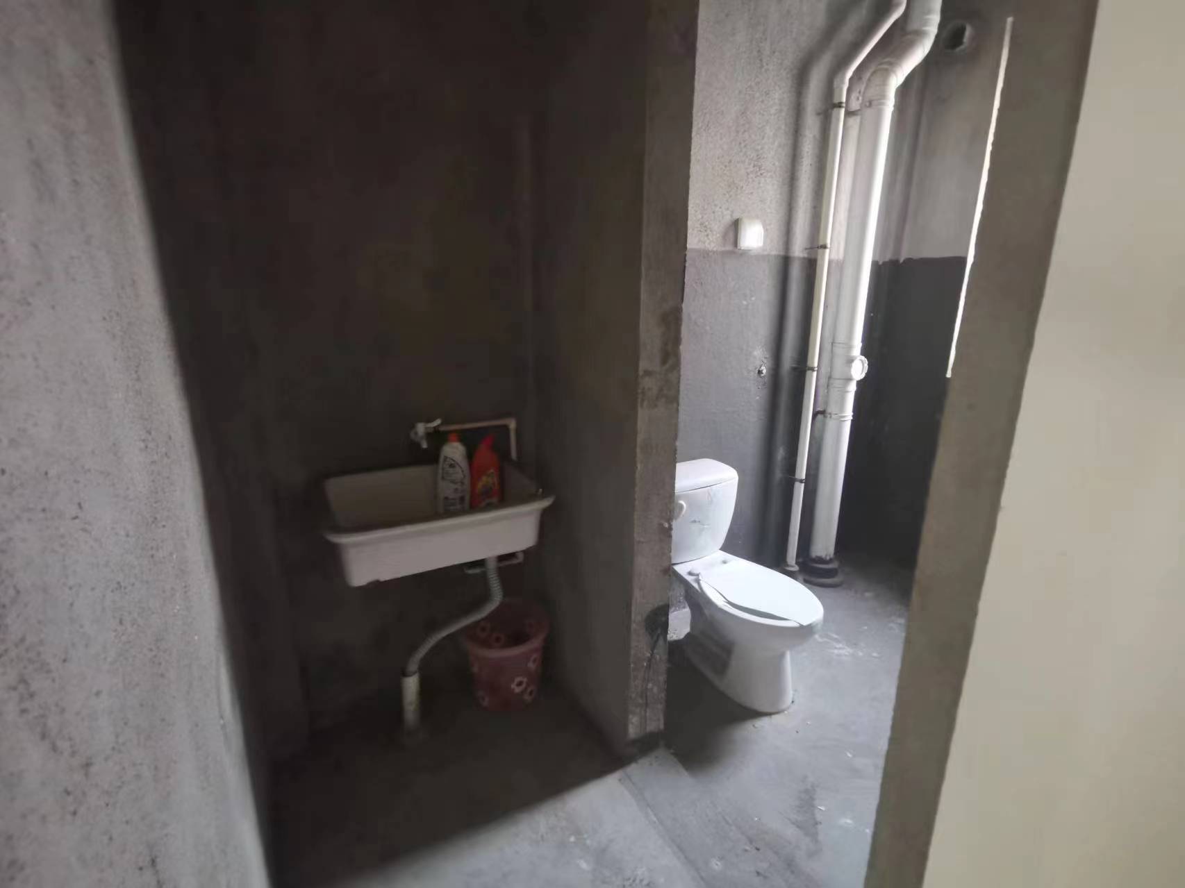 南通壹城水清木华 5室2厅4卫 327.00m²