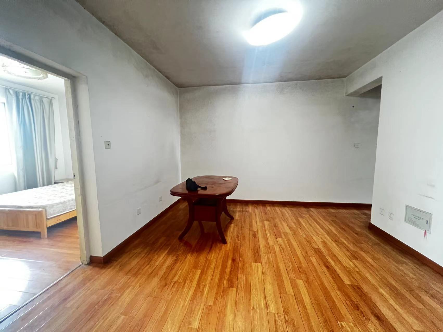 盛唐公寓 2室1厅1卫 91m&sup2;