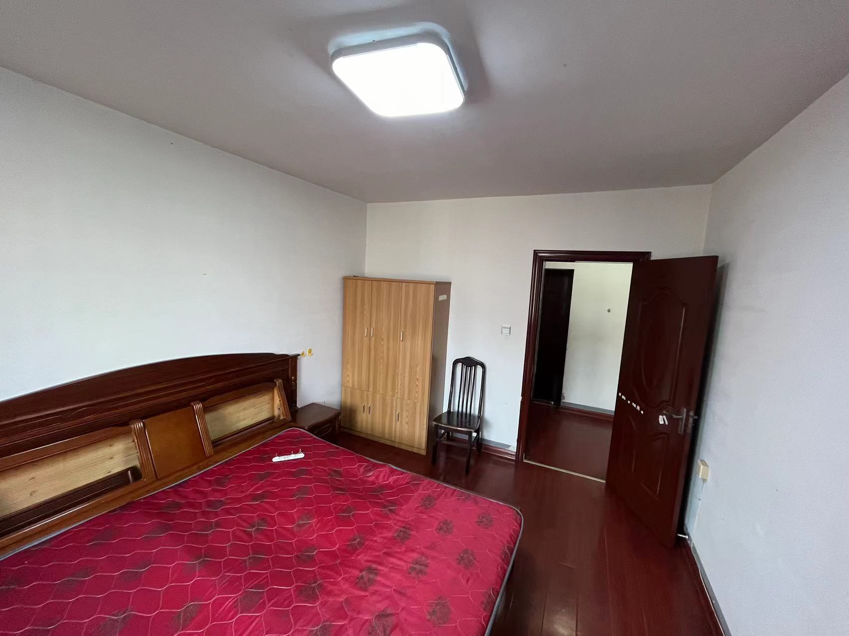 外滩北苑 3室2厅1卫 120m&sup2;