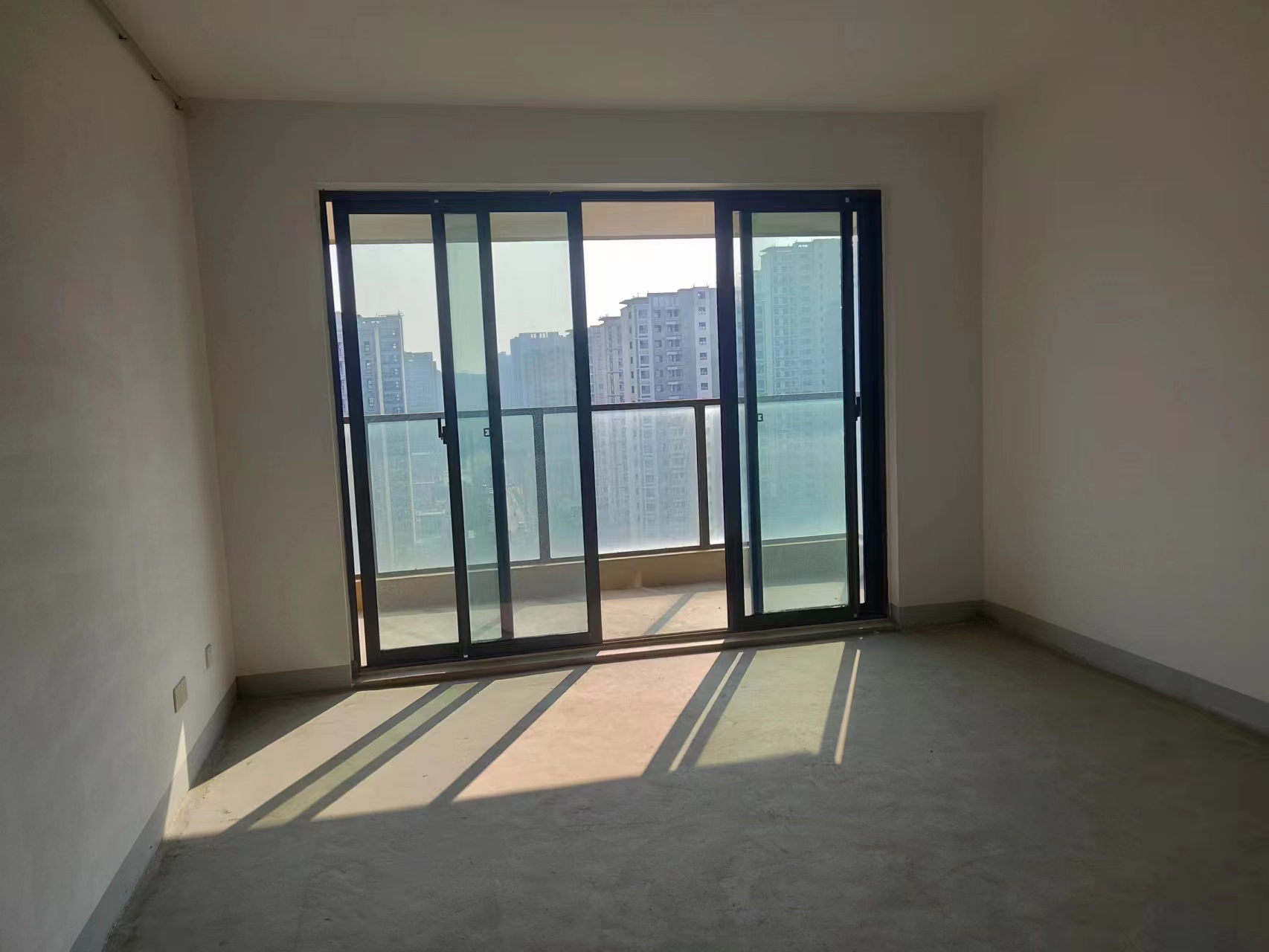 国城璟府 3室2厅2卫 130.00m&sup2;
