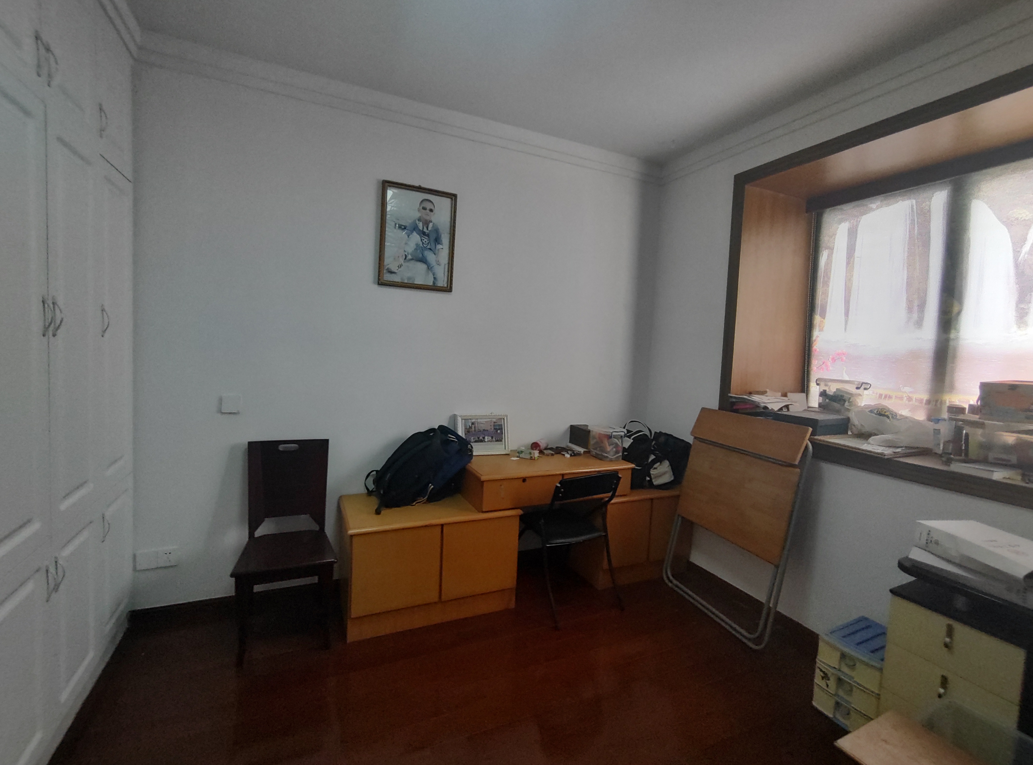 东方鑫乾大厦 3室2厅2卫 140m&sup2;