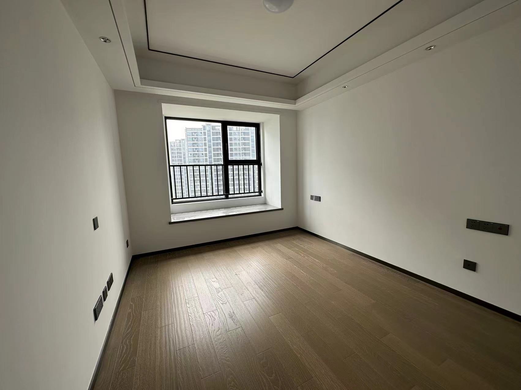 滨江道江园 3室2厅1卫 98.50m&sup2;