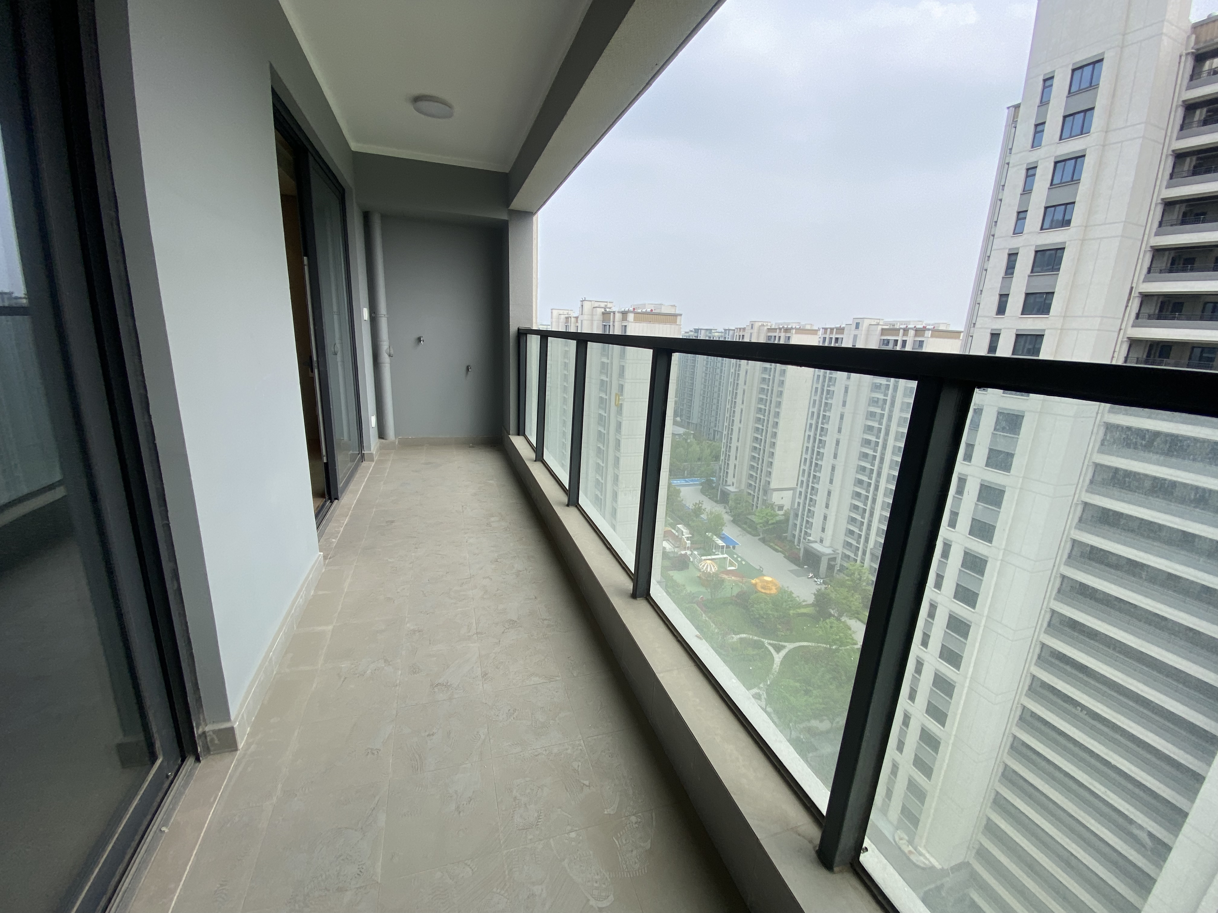华润悦府 4室2厅2卫 123.7m&sup2;