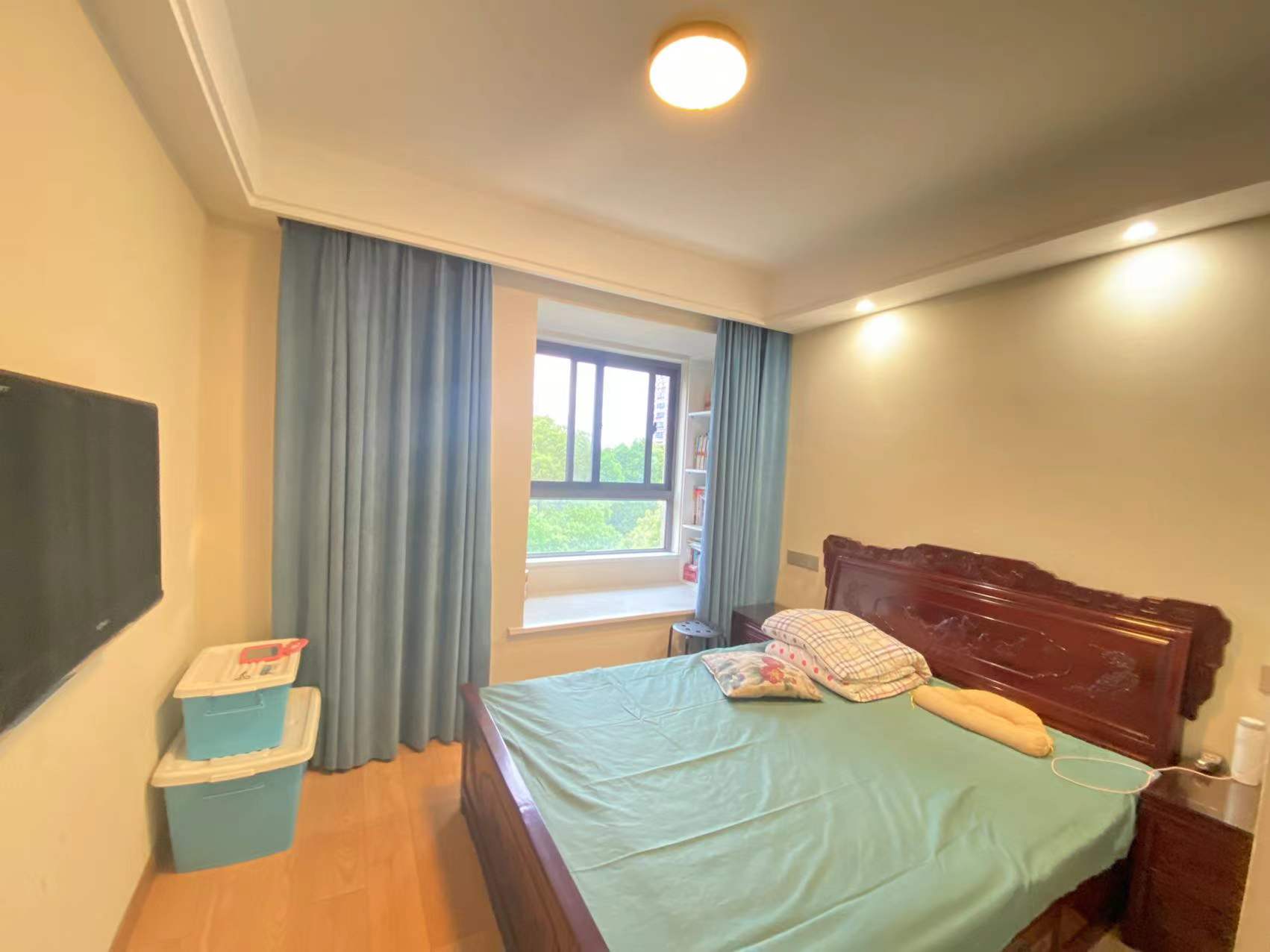 万濠星城 3室2厅1卫 127m&sup2;