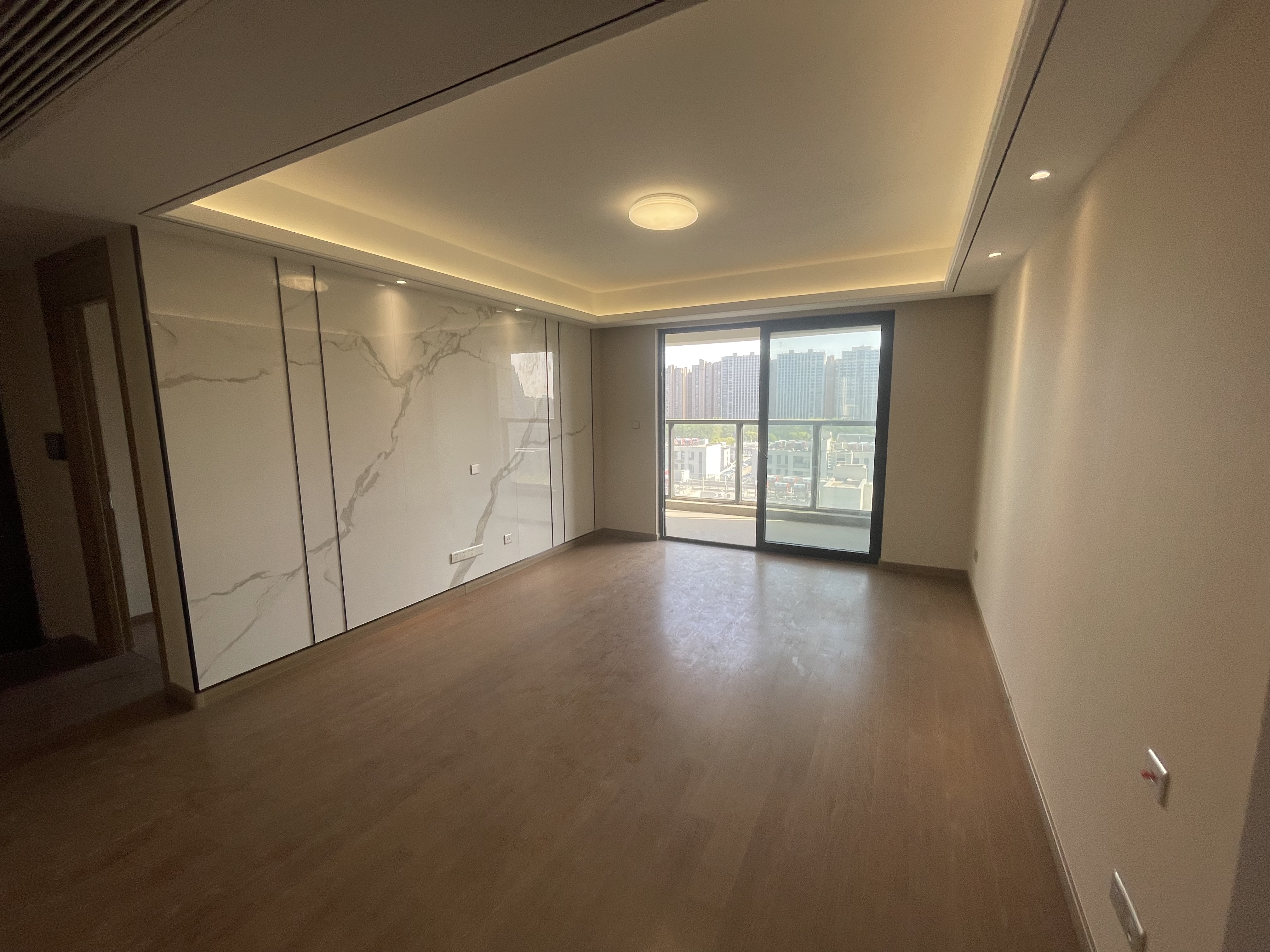 中海翠湖溪岸 3室2厅2卫 129.62m&sup2;