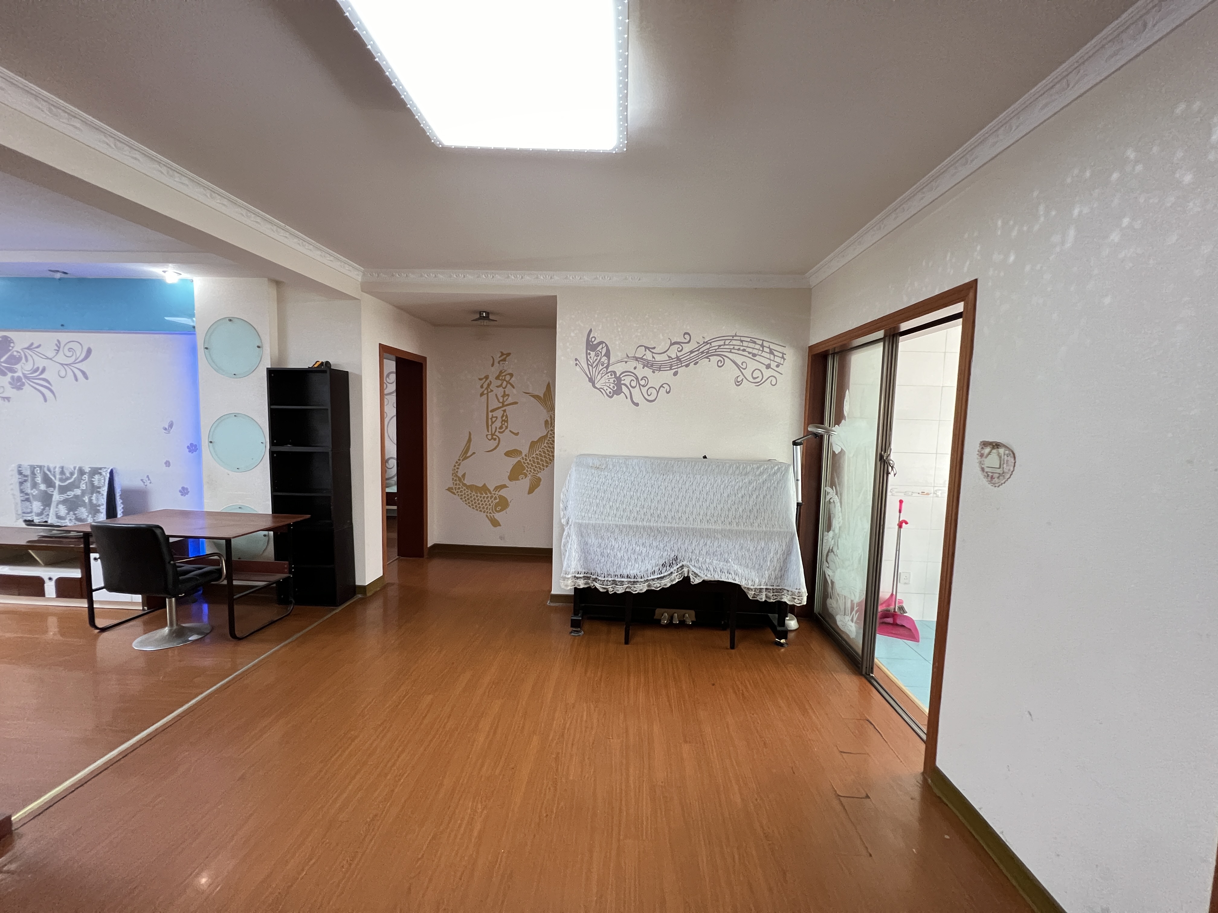 五山公寓 3室2厅1卫 122m&sup2;