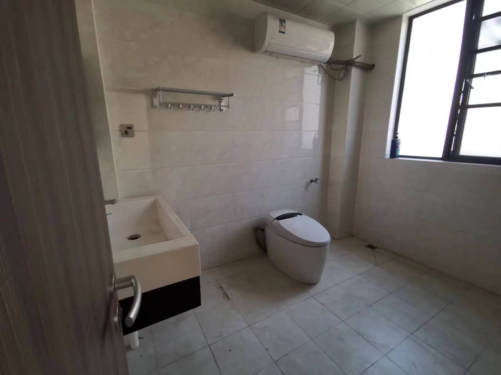 景瑞望府 5室2厅2卫 199m&sup2;