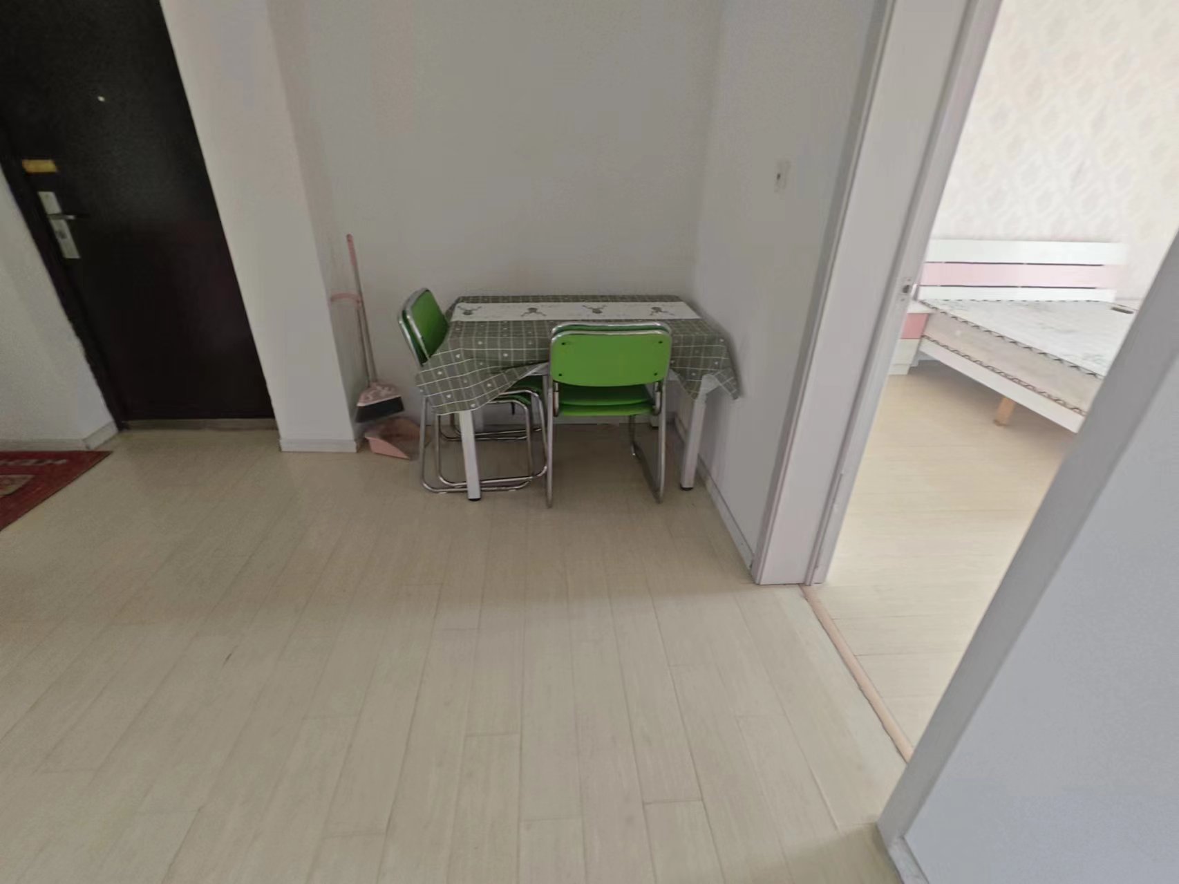 紫东南苑南区 2室1厅1卫 96m&sup2;