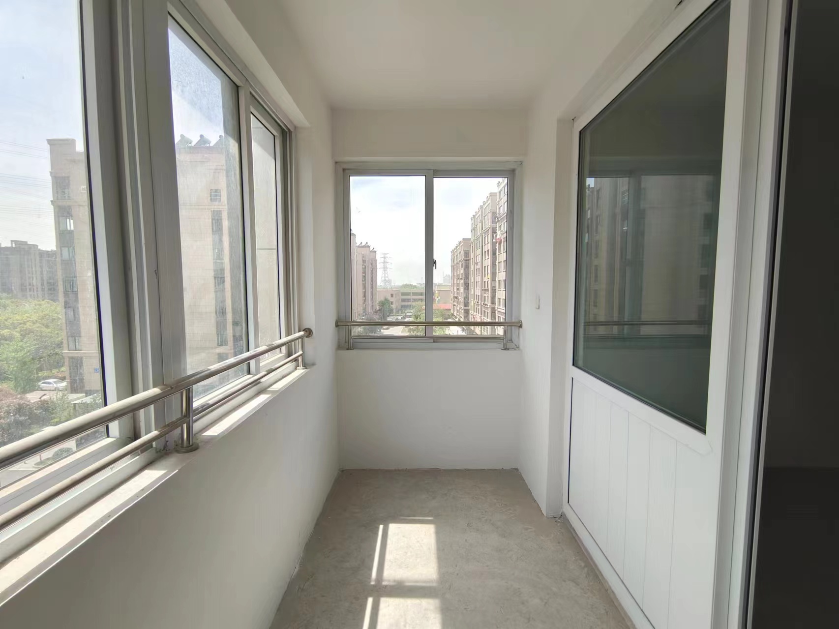 十里花苑 3室2厅1卫 113.00m&sup2;