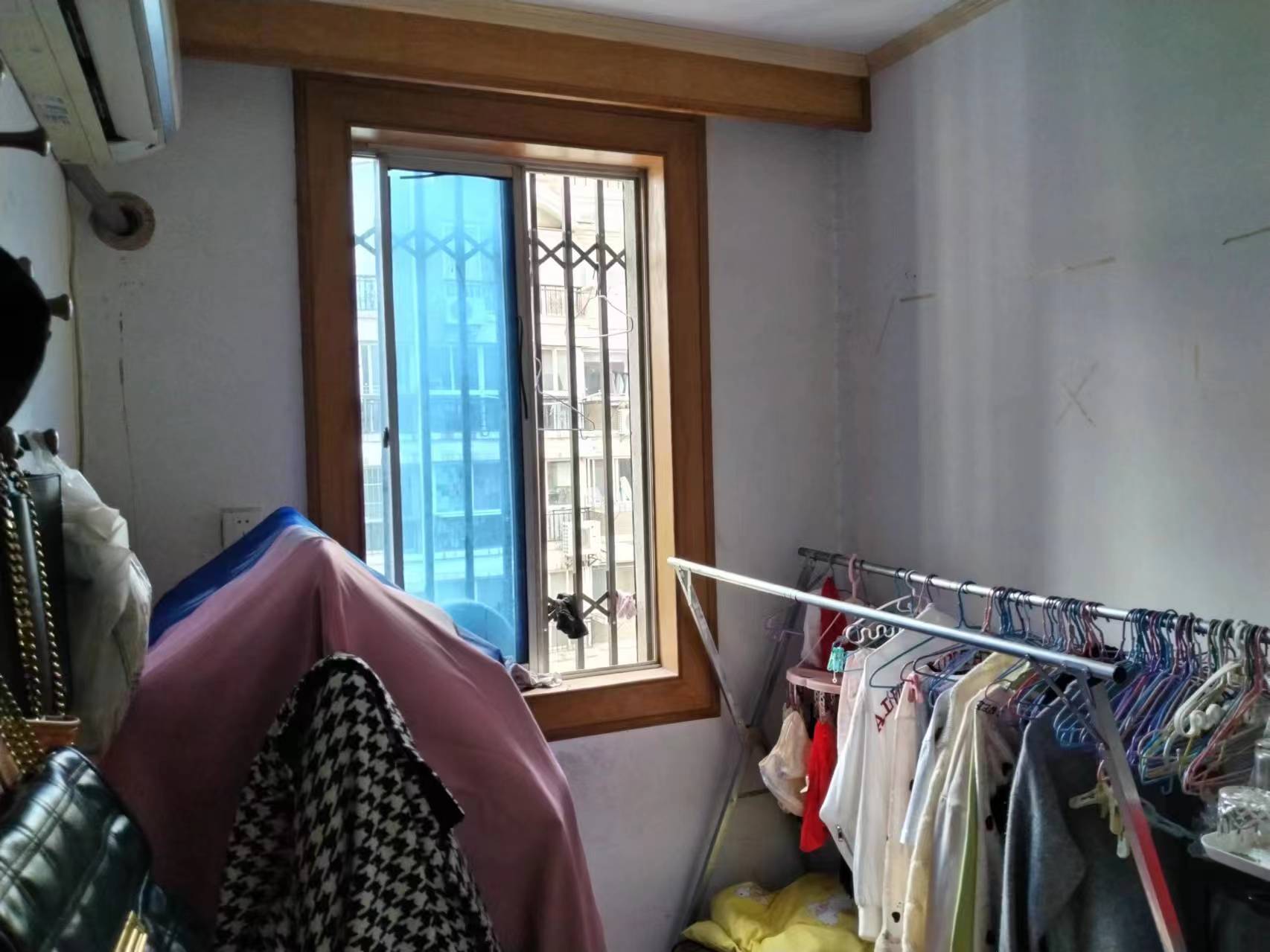 姚港路31号 3室1厅1卫 82m&sup2;