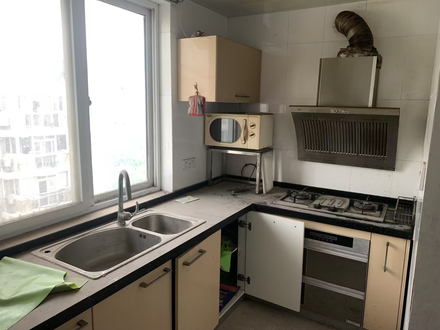 城港新村 1室1厅1卫 58.00m&sup2;
