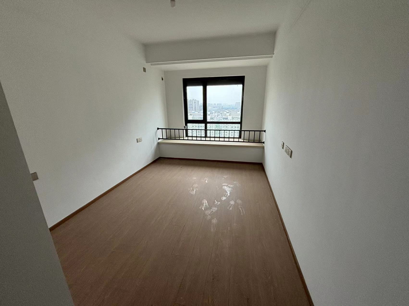上悦城 4室2厅2卫 144.00m&sup2;
