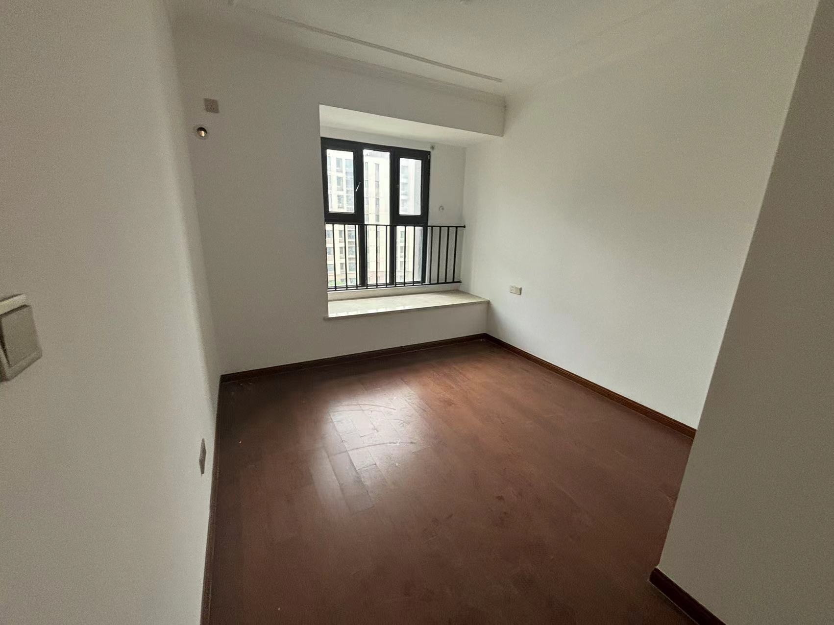 富力院士廷 3室2厅2卫 136.11m&sup2;