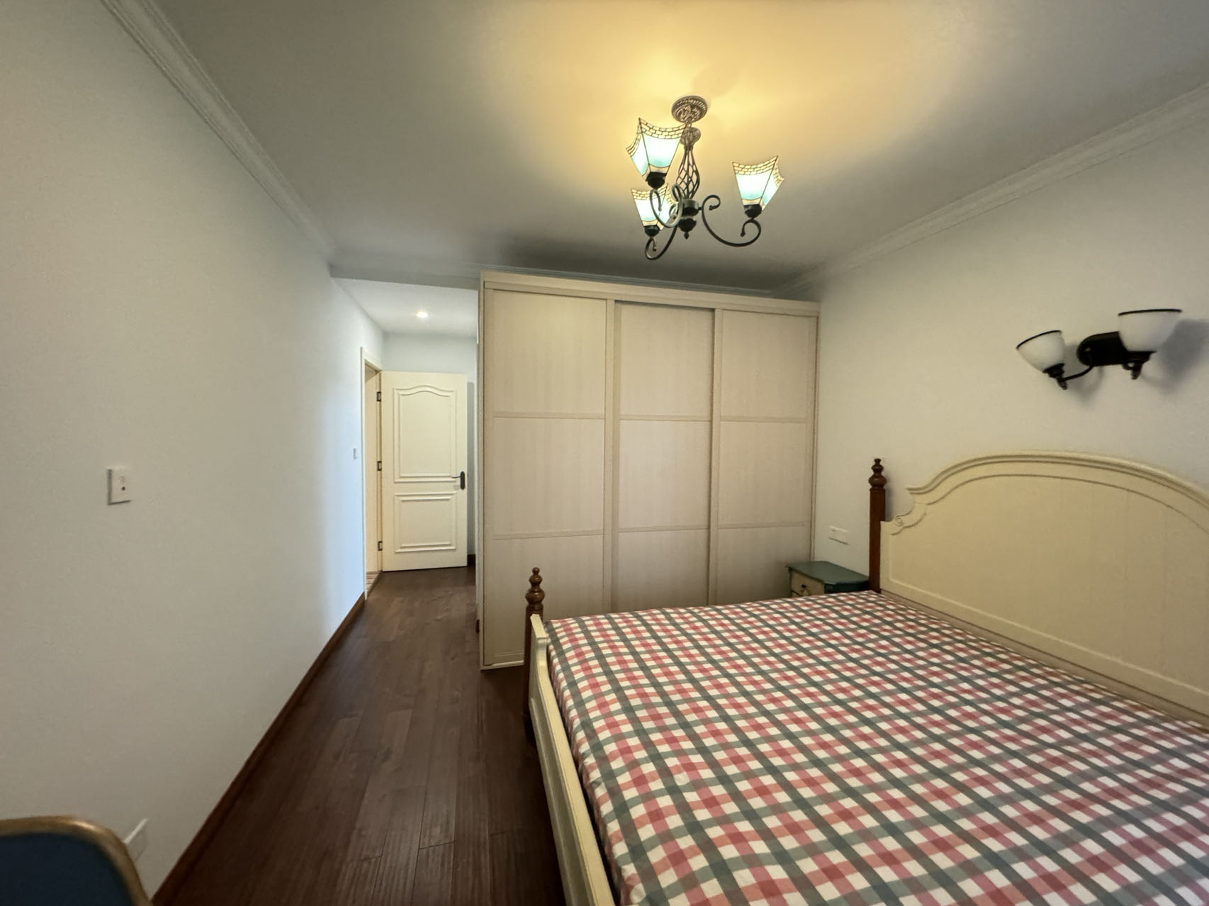 保利香槟国际 4室2厅2卫 136.00m&sup2;