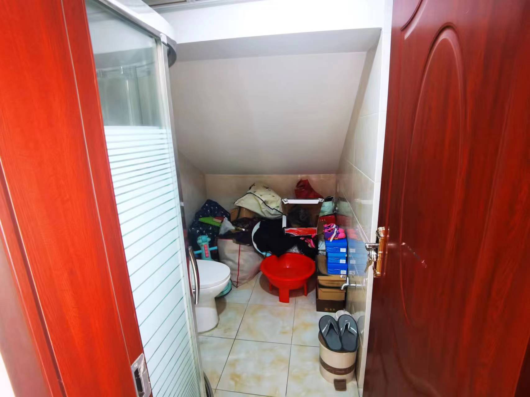怡居北苑 4室2厅2卫 121.00m²