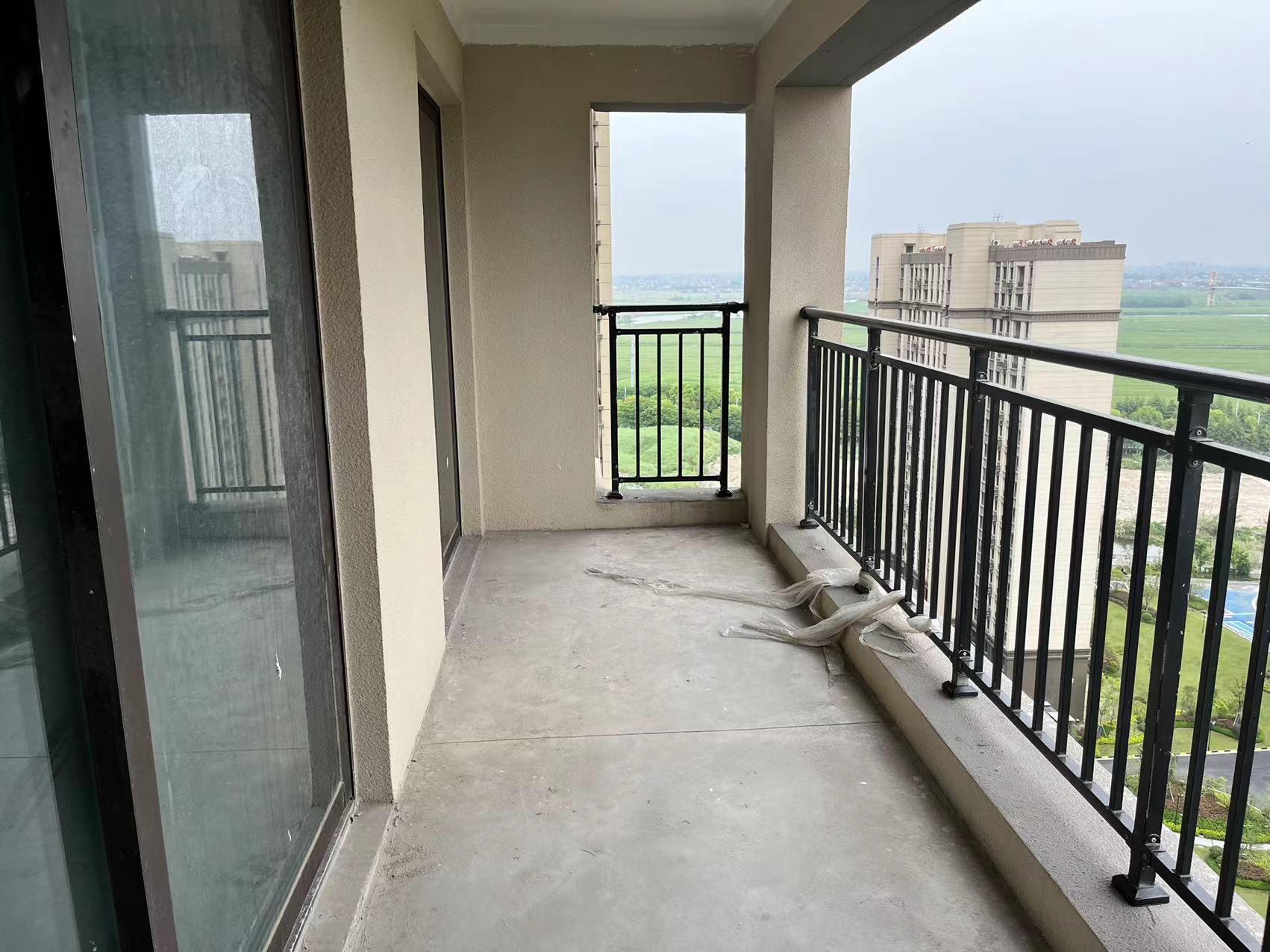 观澜台 3室2厅2卫 120m&sup2;