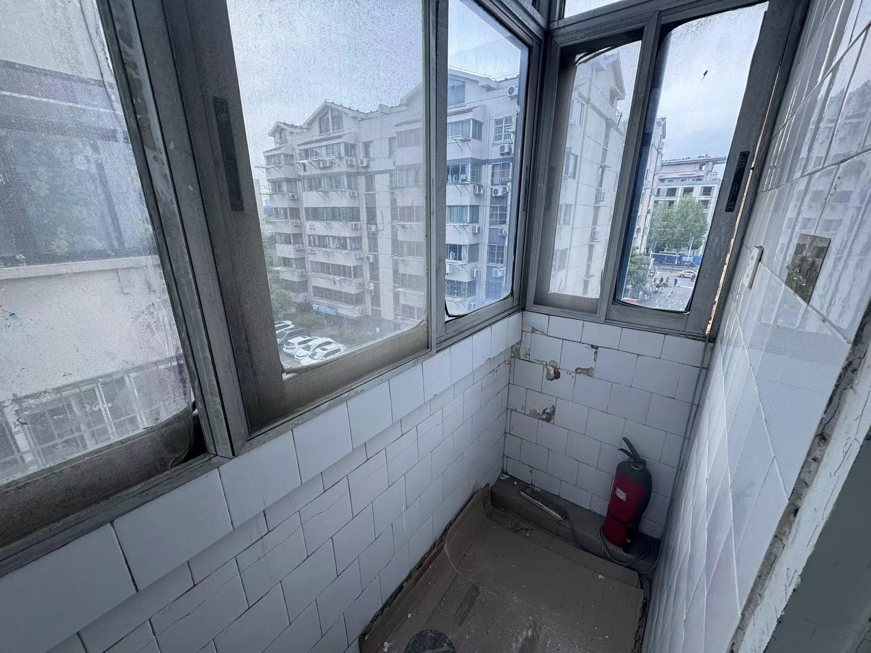 北濠新村二组团 2室1厅1卫 65.52m&sup2;