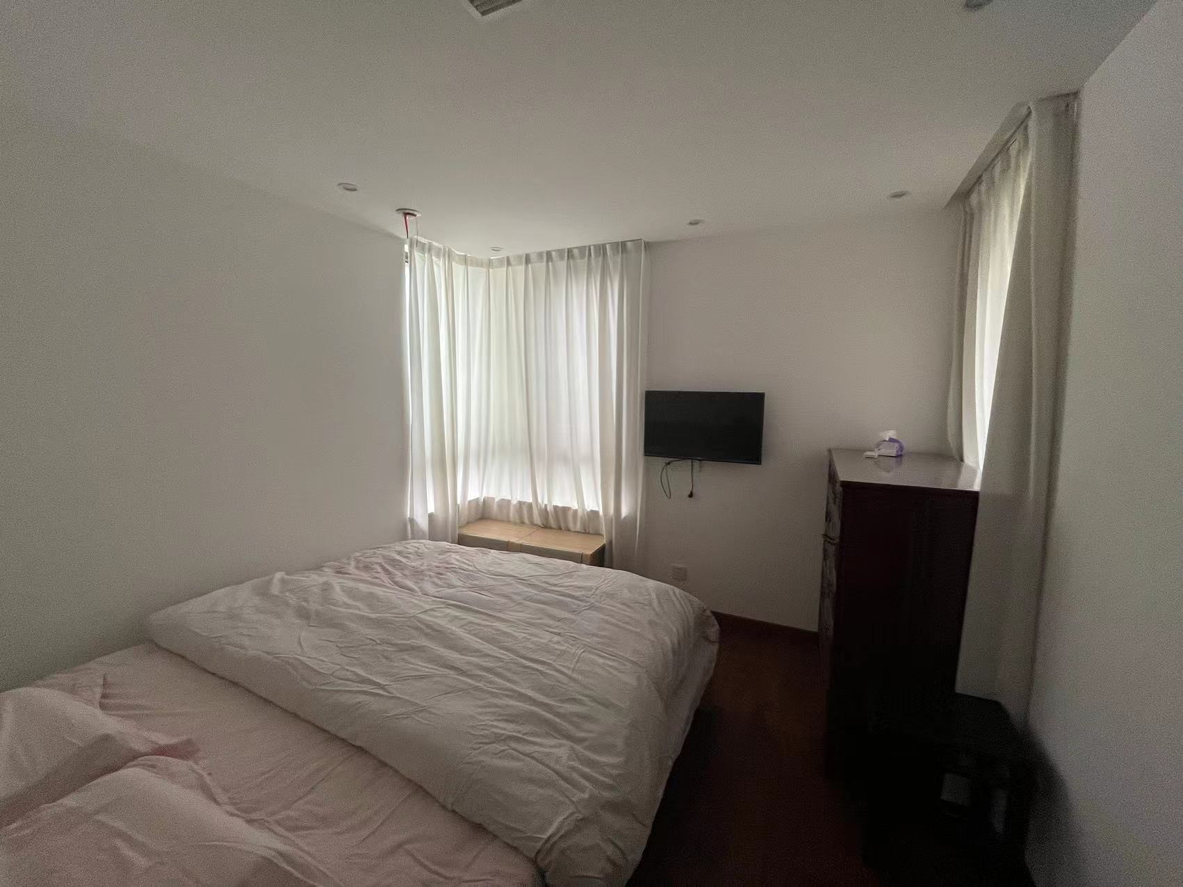 吴中豪景华庭 3室2厅1卫 112m&sup2;