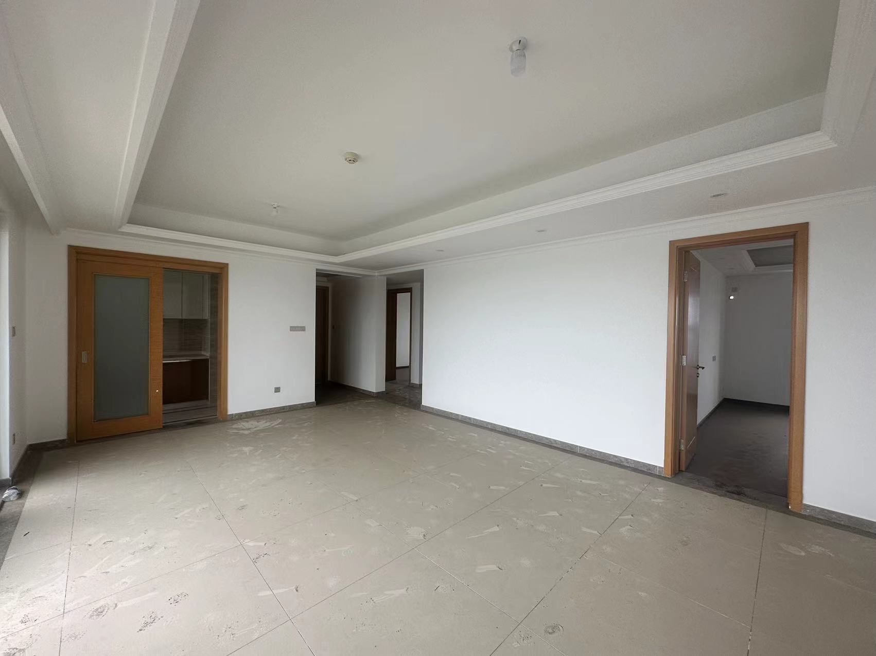 富力院士廷 4室2厅2卫 172m²