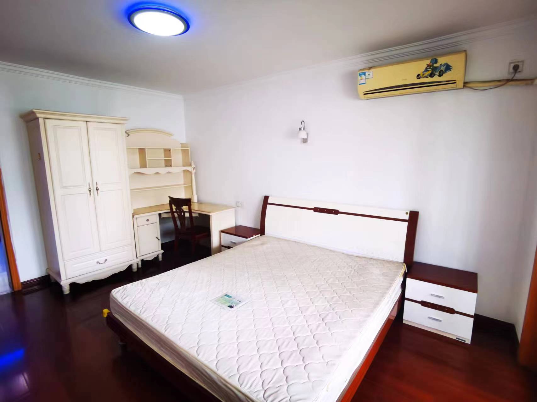 怡园新邸 2室2厅1卫 92m&sup2;