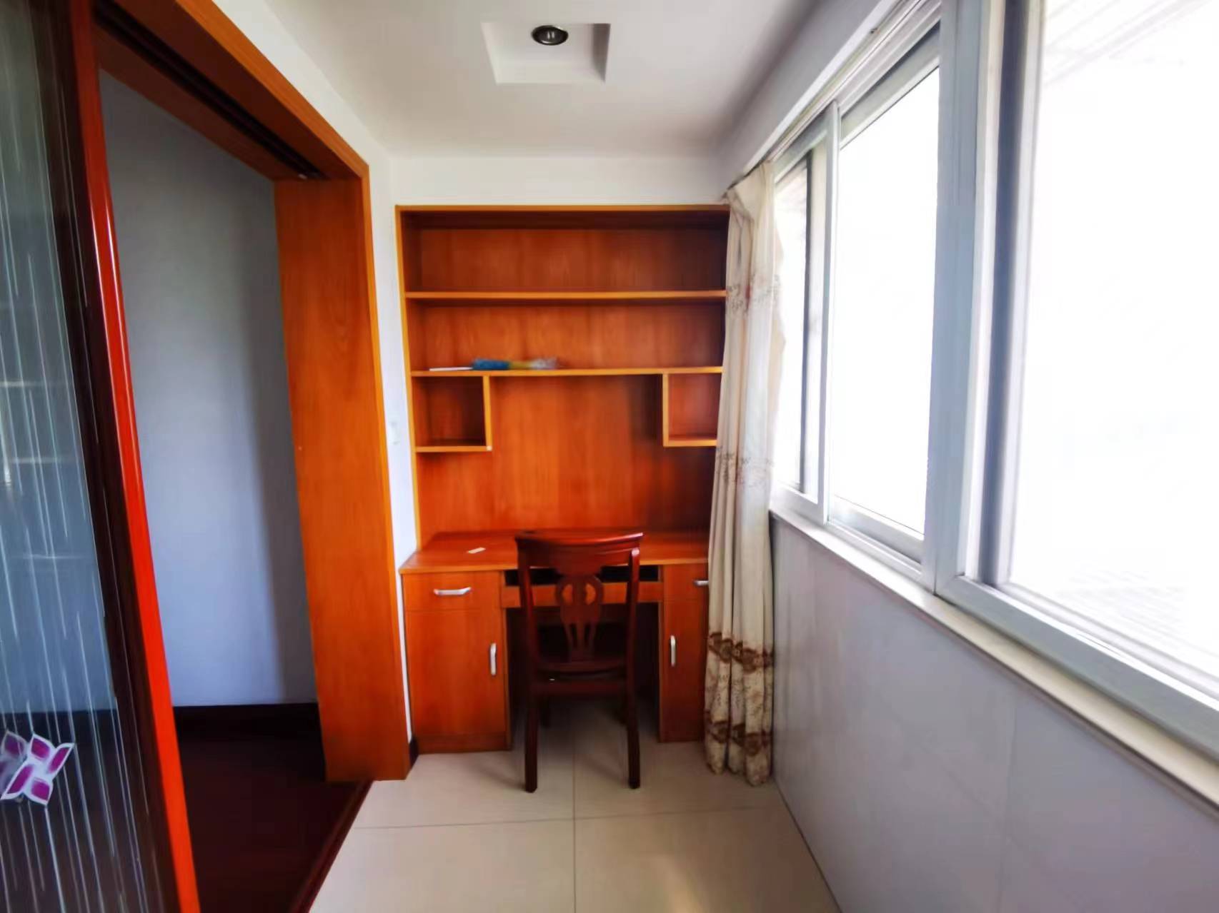 怡园新邸 2室2厅1卫 92m&sup2;
