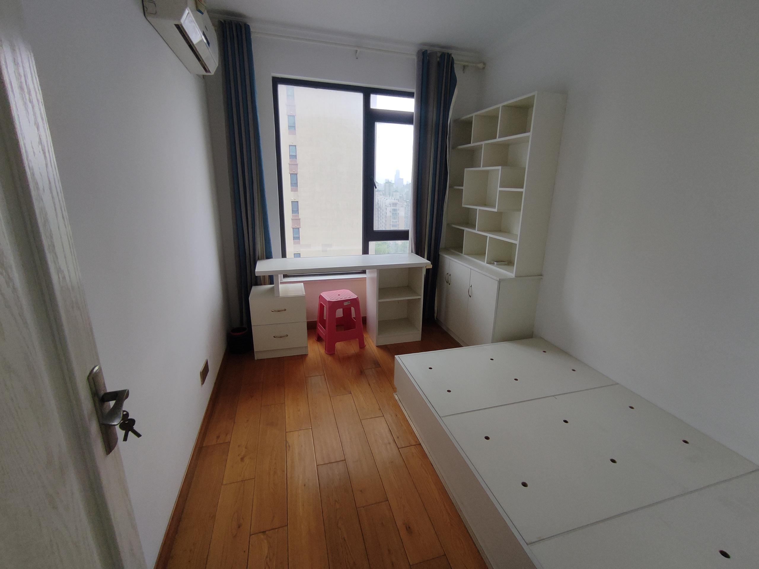 万科濠河传奇 3室1厅1卫 108m&sup2;