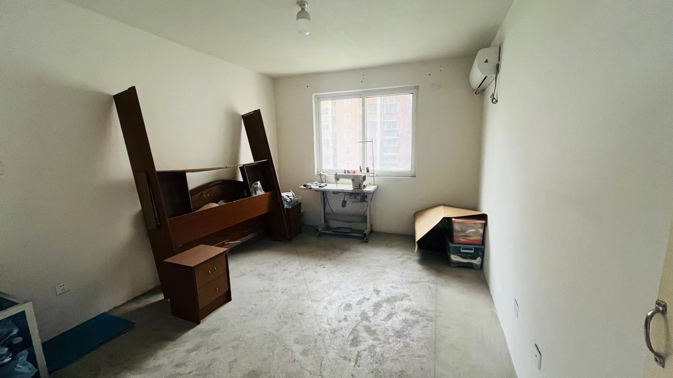 公园佳苑北区 3室2厅1卫 118m&sup2;