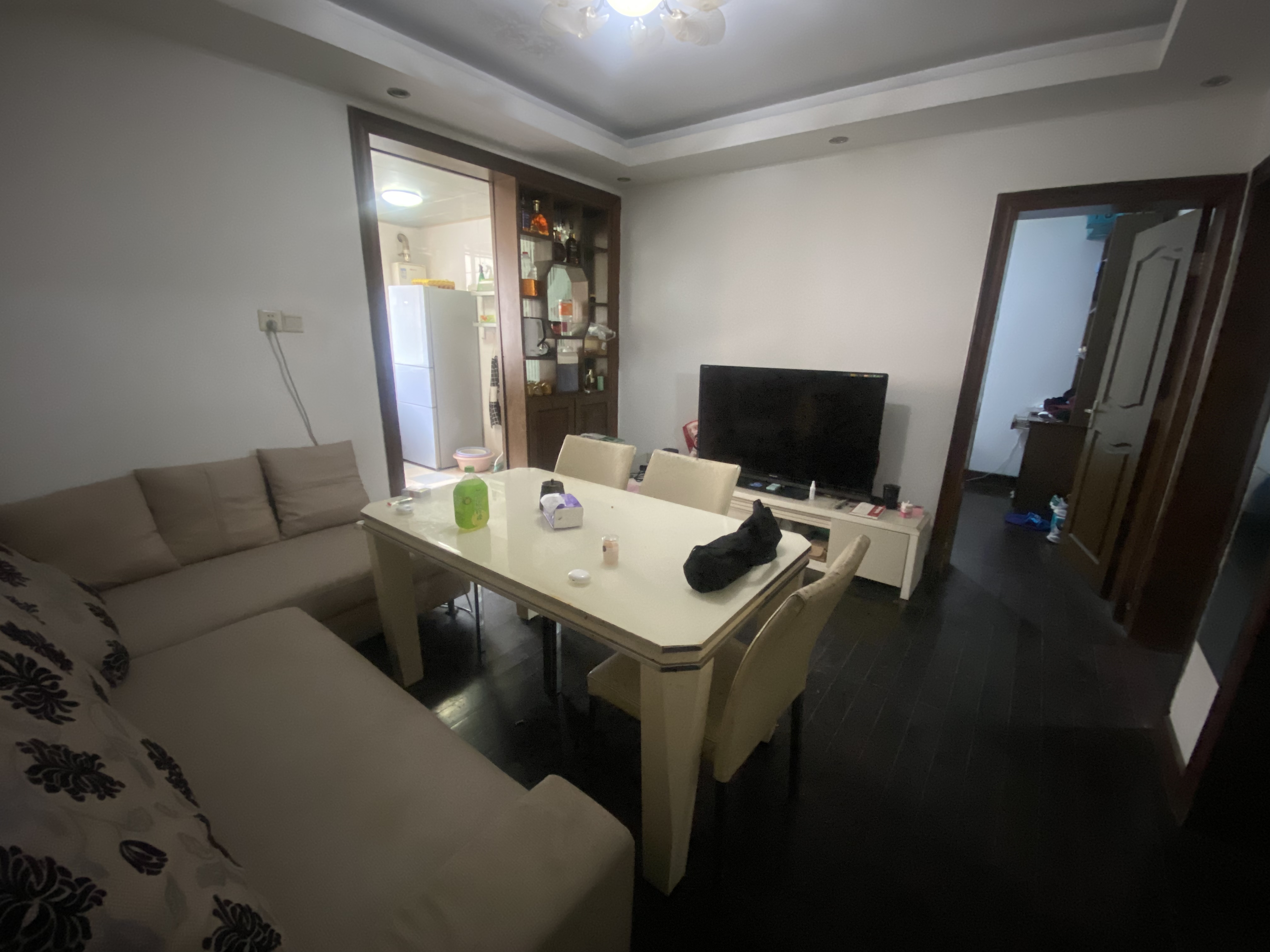 海港新村 3室1厅1卫 86.29m²