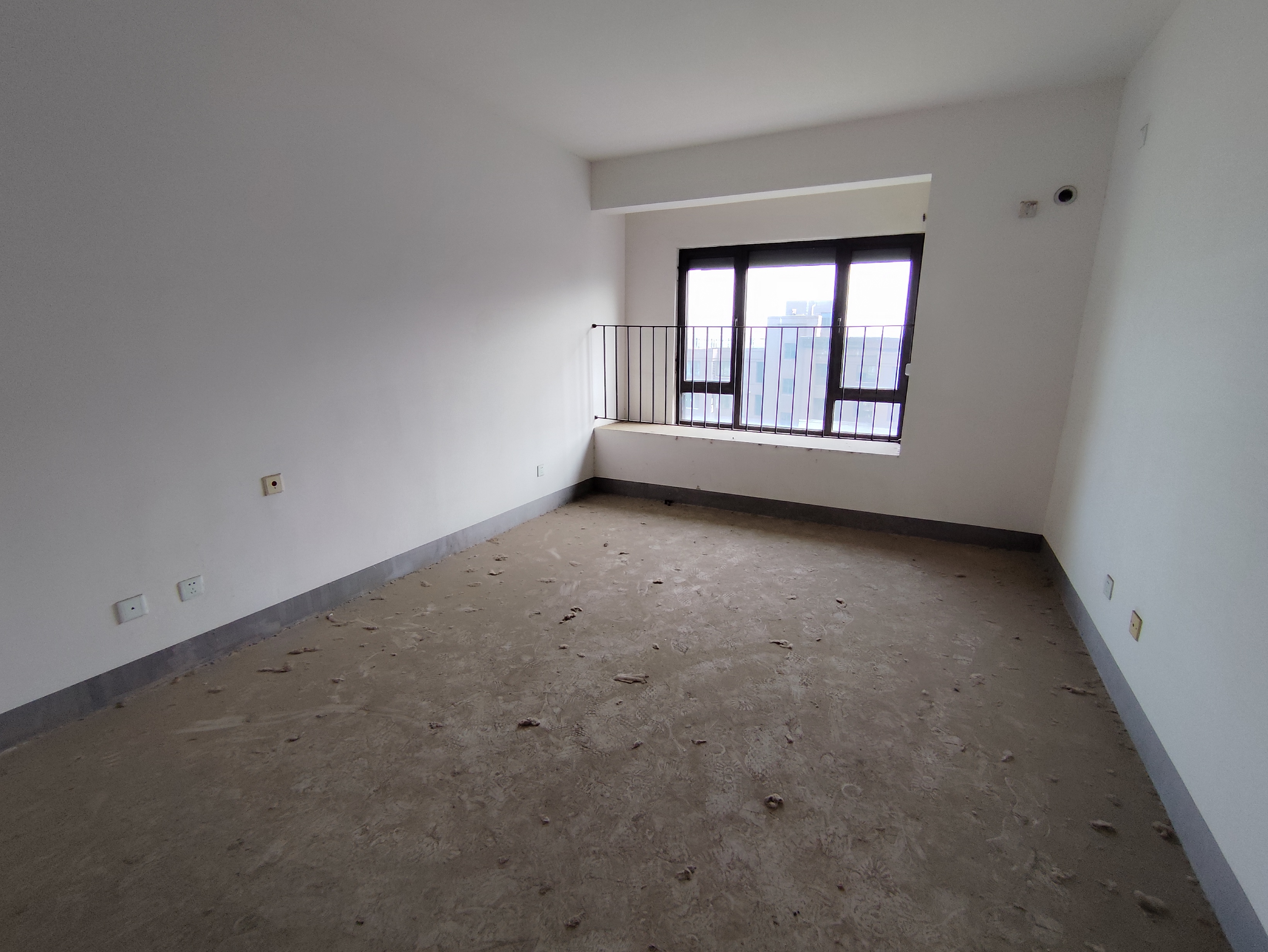 中海上林院 3室2厅2卫 125m&sup2;