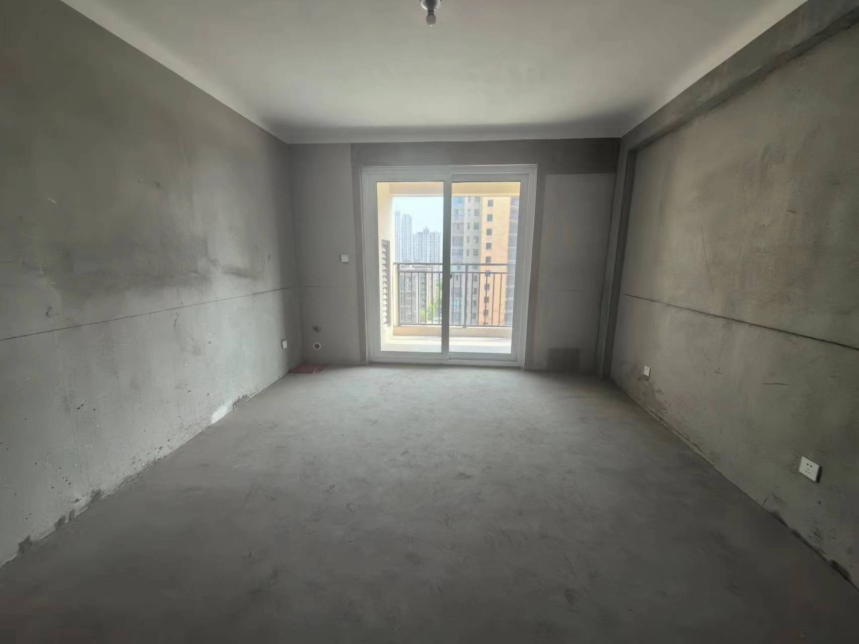 佳源都市 3室2厅2卫 114m²