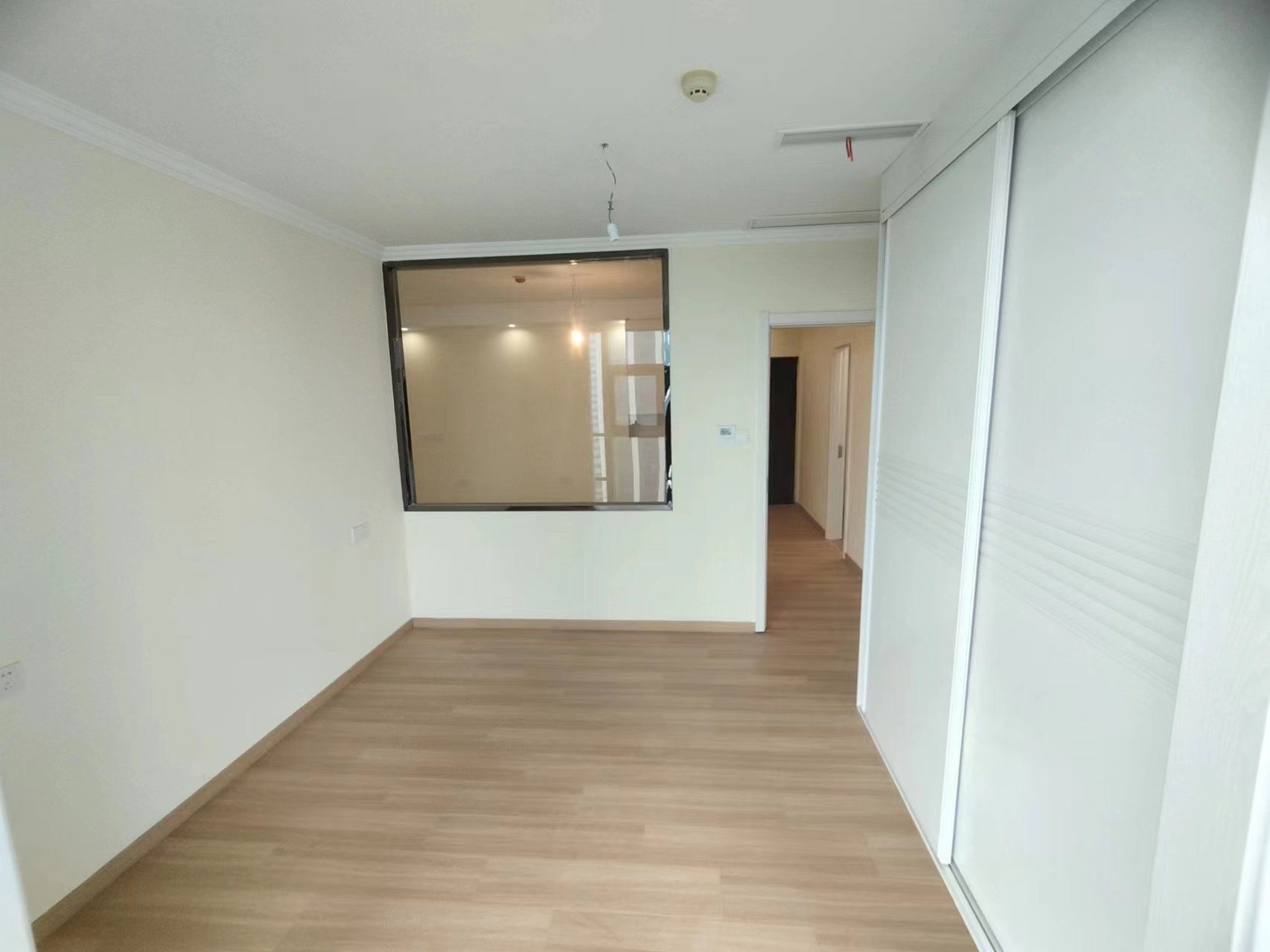 凤凰文化广场 2室2厅1卫 117m&sup2;