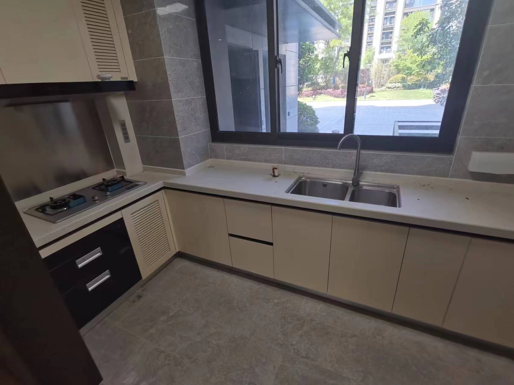 远创樽樾 3室2厅2卫 295m&sup2;