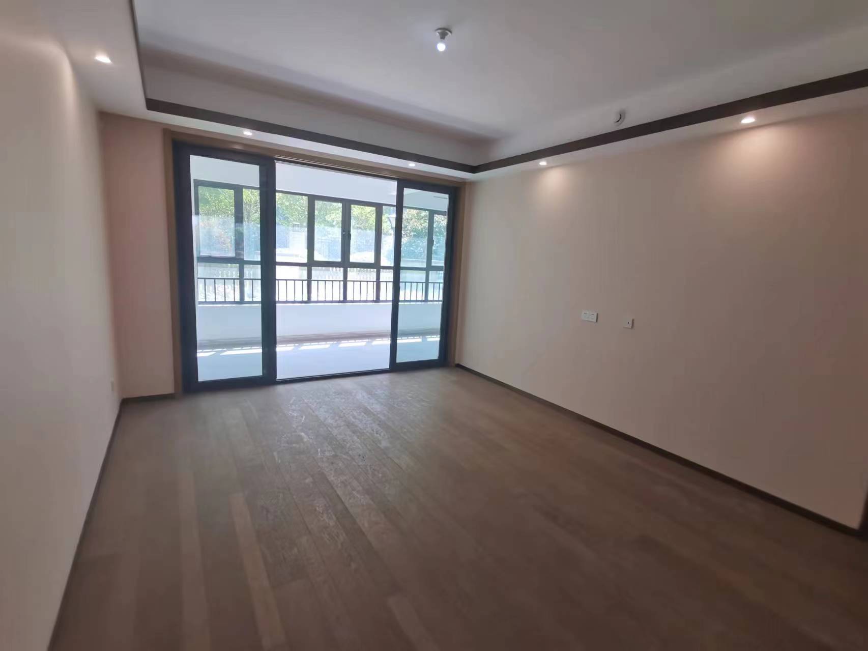 远创樽樾 3室2厅2卫 295m&sup2;