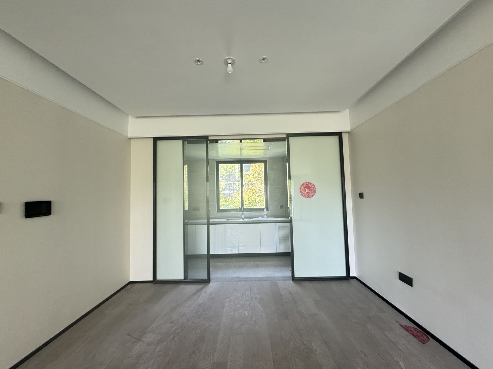 万科翡翠东第 3室2厅2卫 128m²