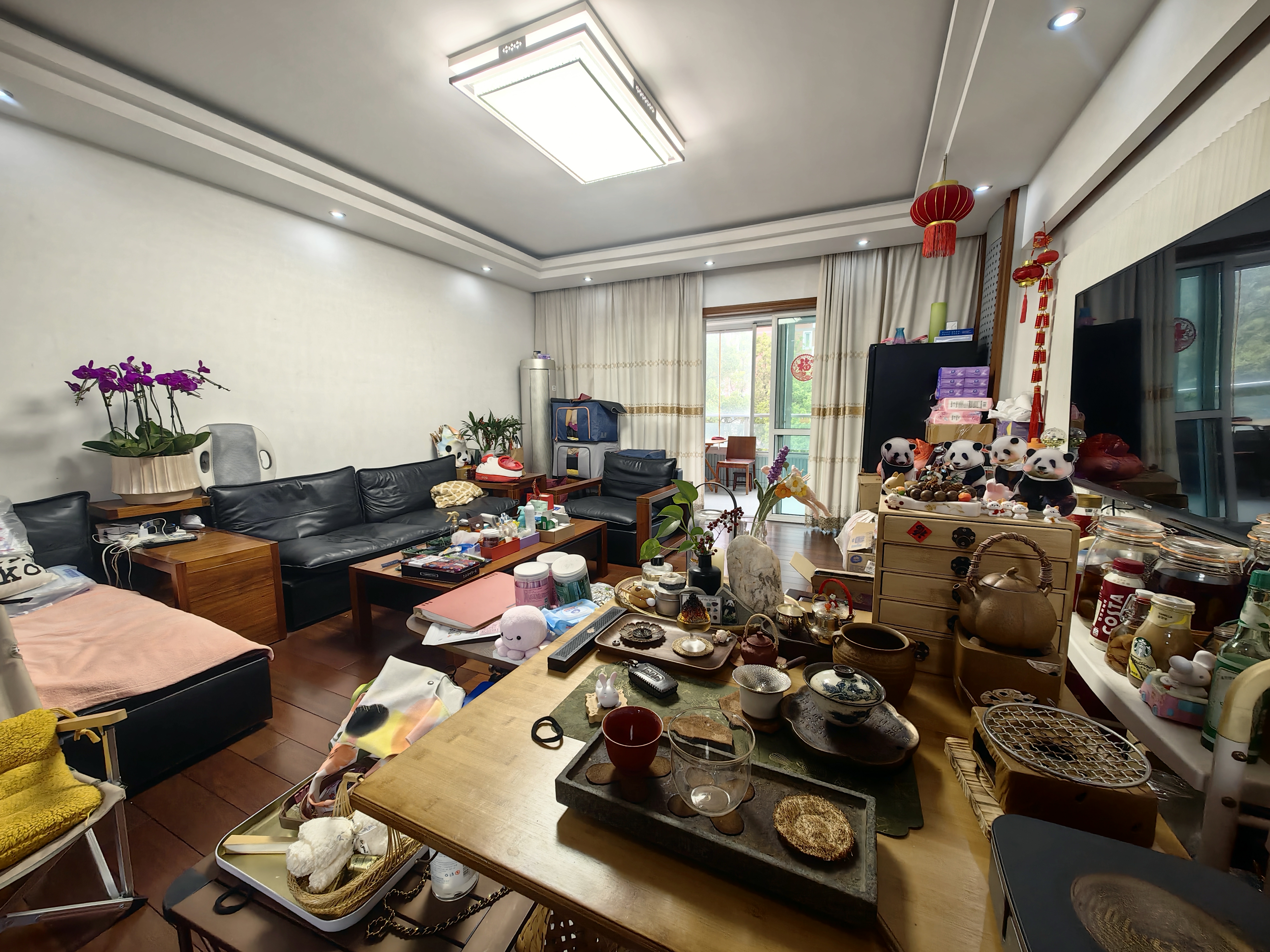 天安花园 4室2厅2卫 194m&sup2;