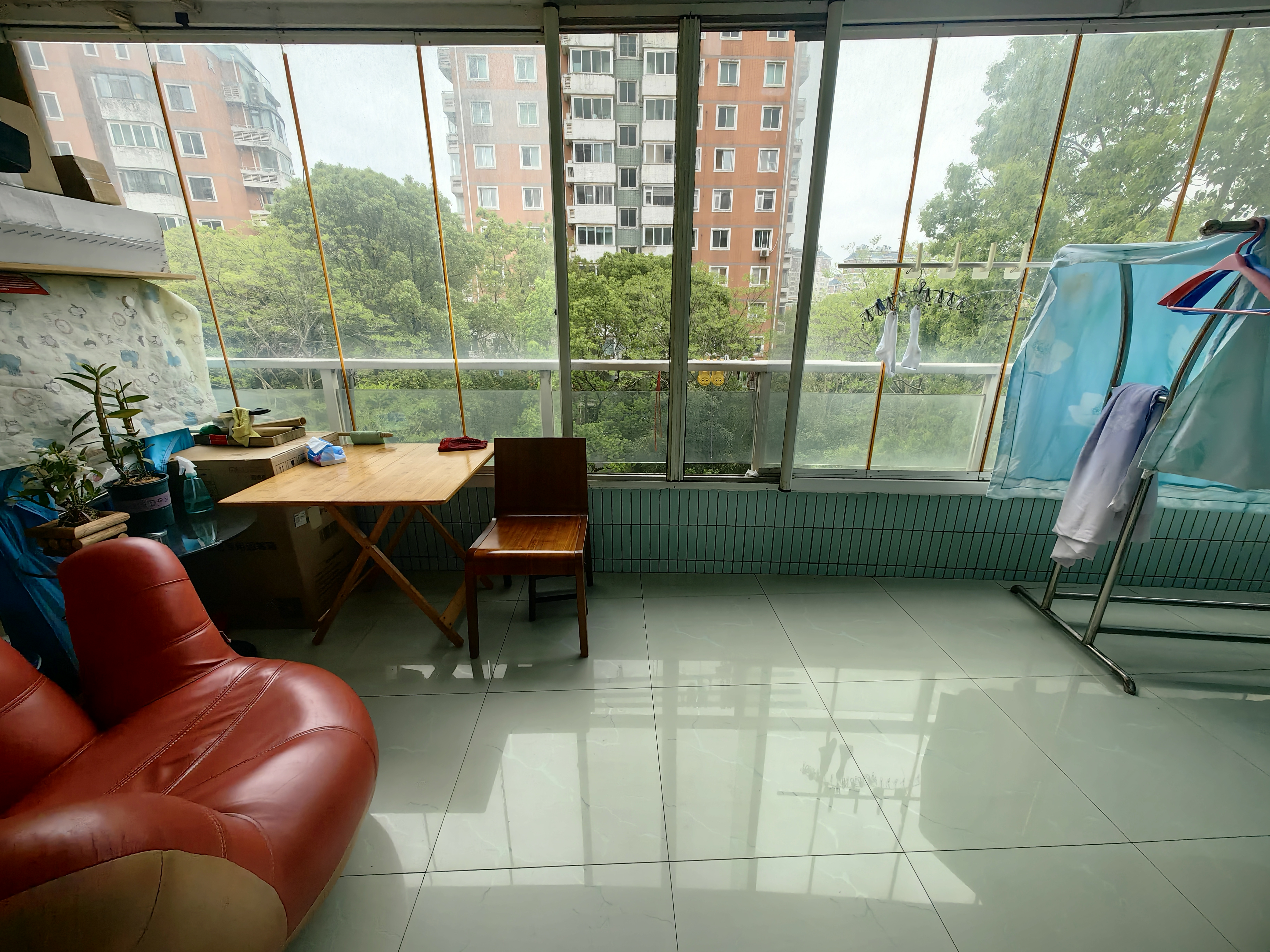 天安花园 4室2厅2卫 194m&sup2;