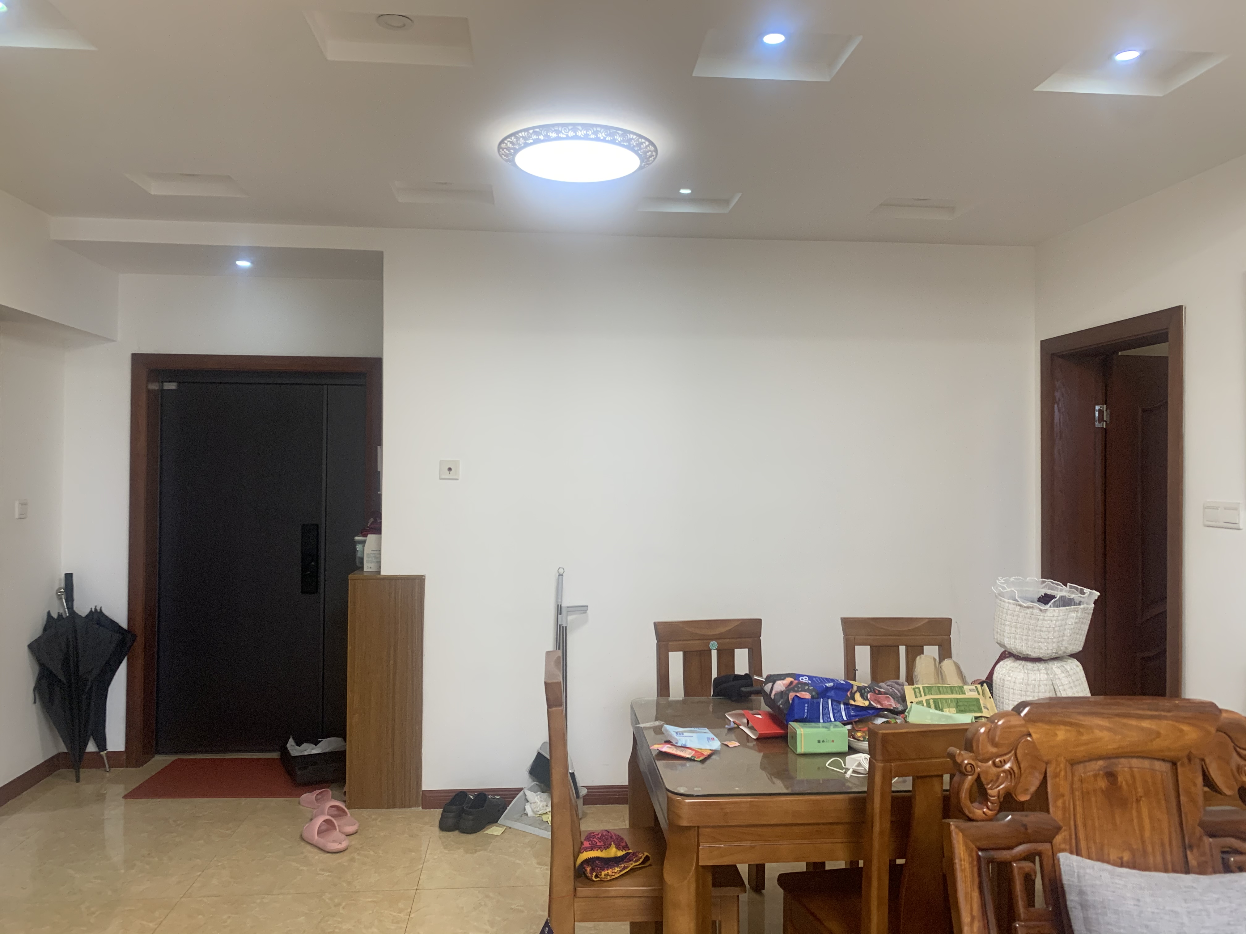 恒盛豪庭 2室2厅1卫 97m²