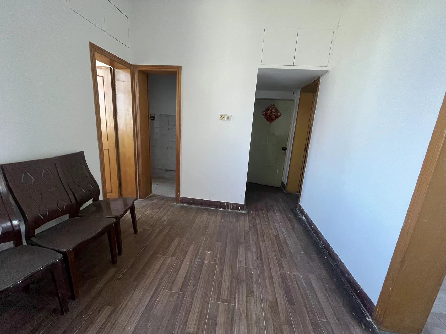 光明新村 3室1厅1卫 81.55m&sup2;