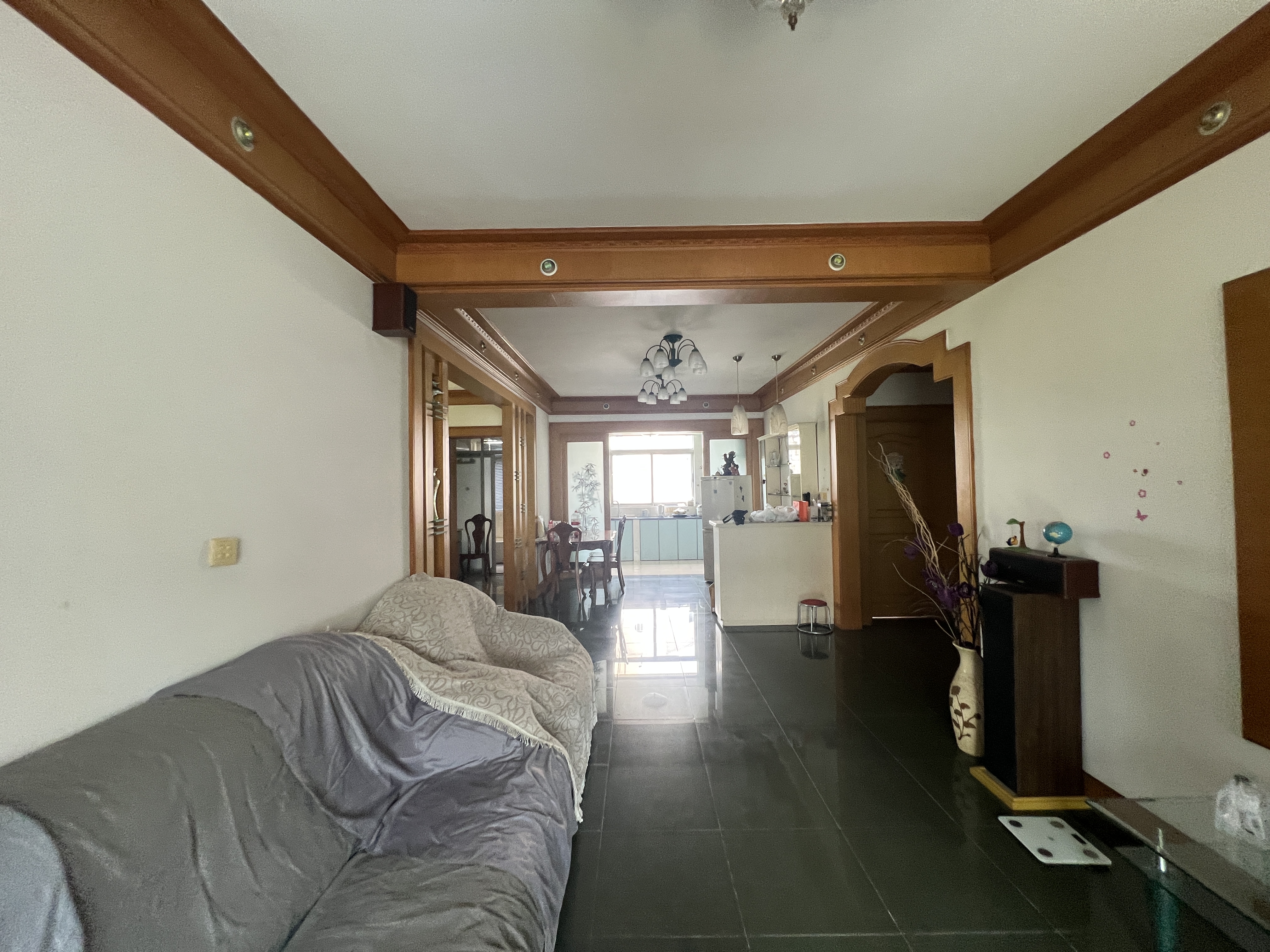 八角亭小区 3室3厅2卫 156.00m&sup2;