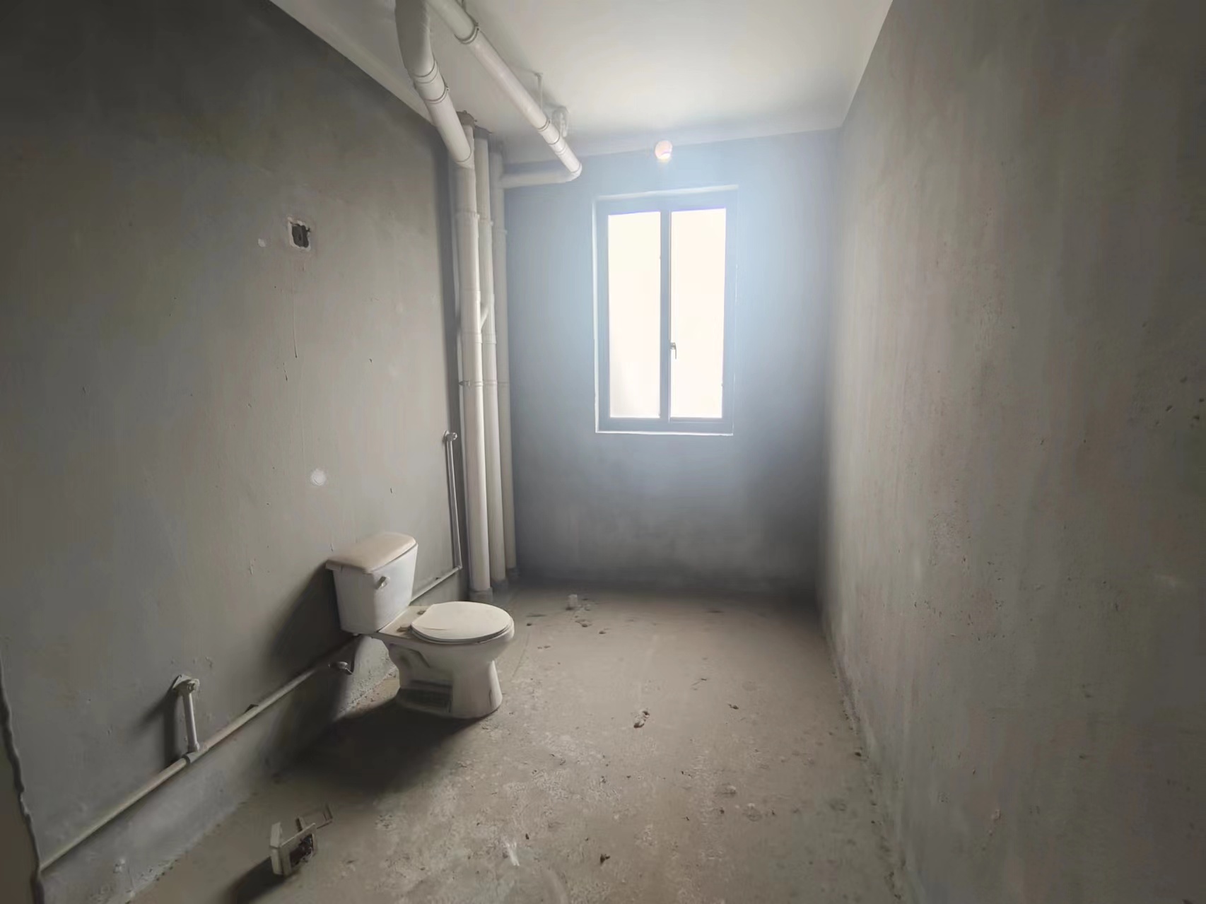 中港城世家 4室2厅2卫 189m&sup2;