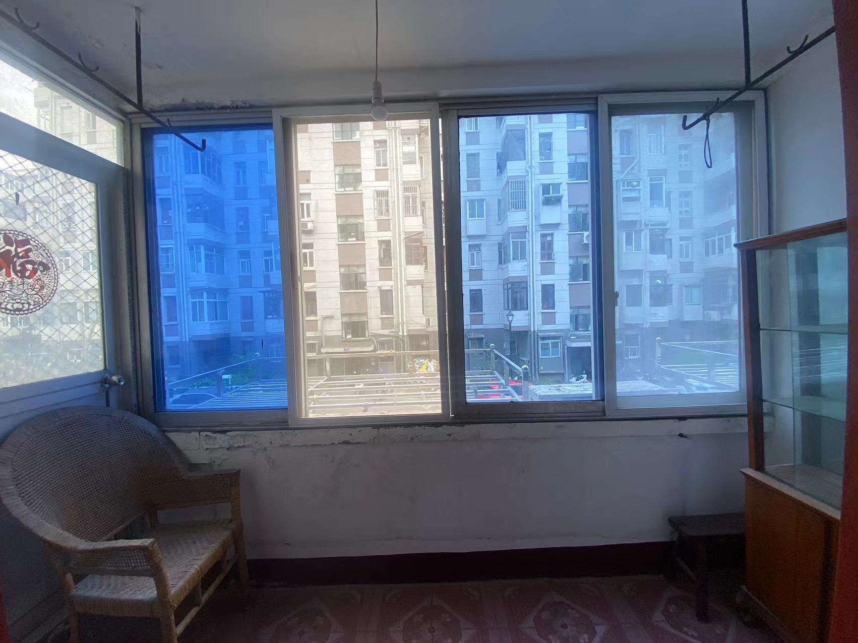 万象西园 2室1厅1卫 65.8m²